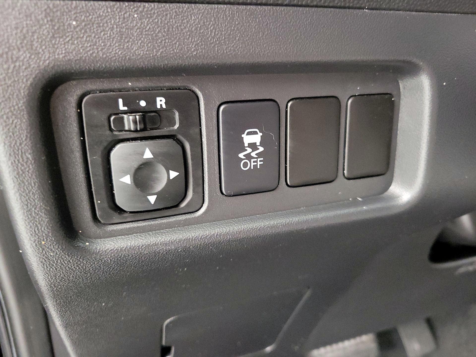 Thumbnail: 2019 Mitsubishi Mirage G4 - 13