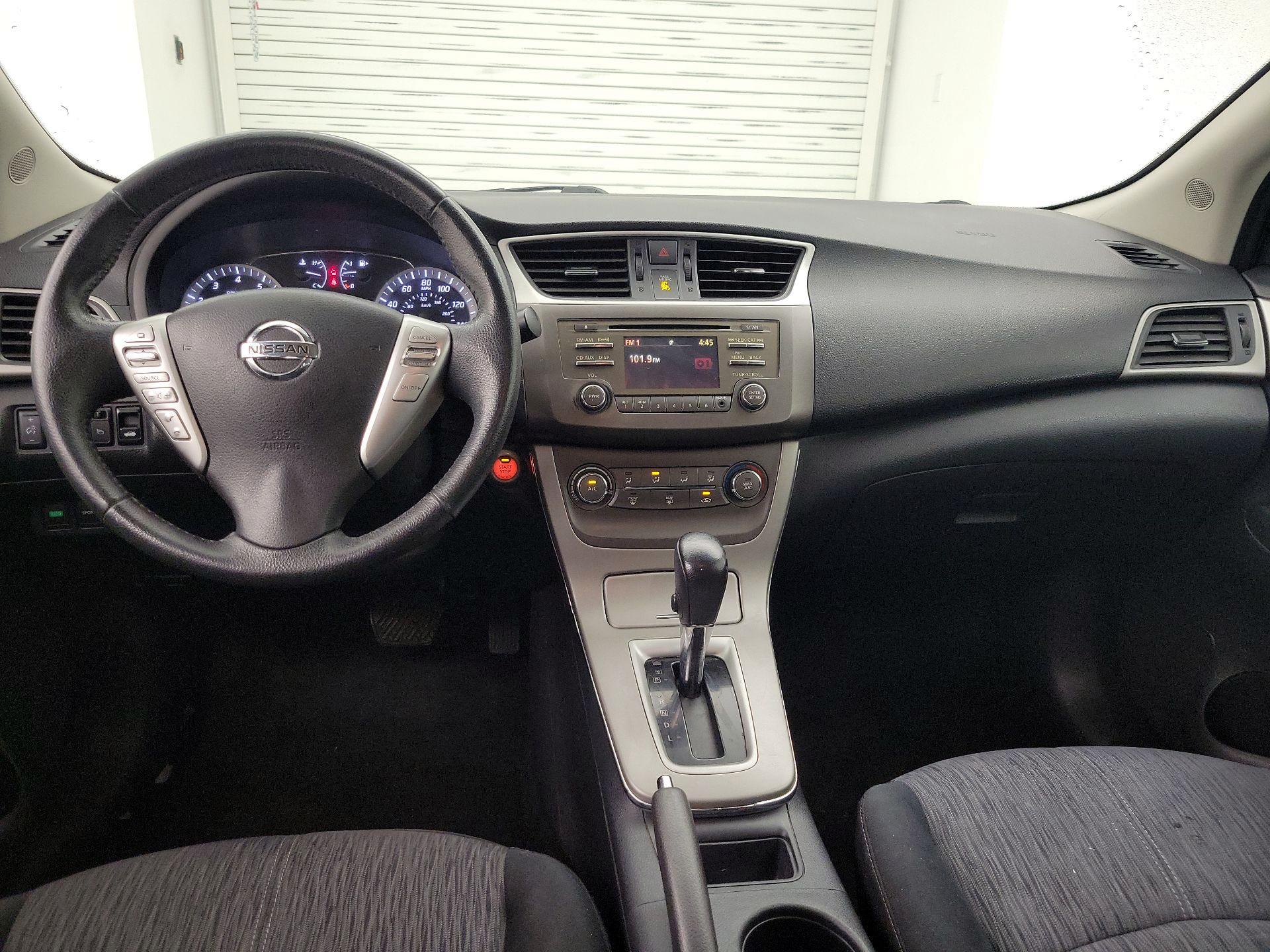 Thumbnail: 2014 Nissan Sentra - 9