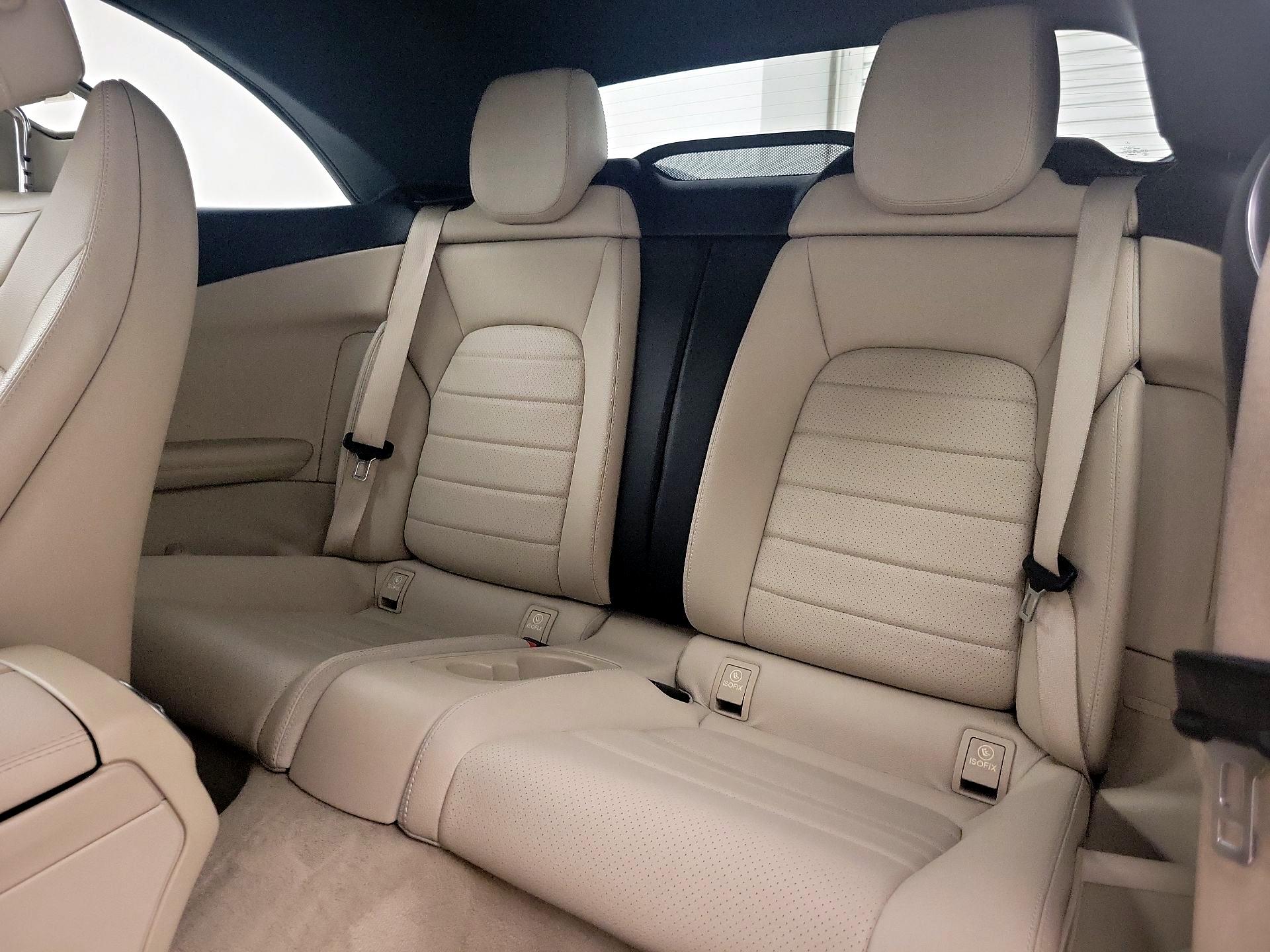 Thumbnail: 2018 Mercedes-Benz C-Class - 19