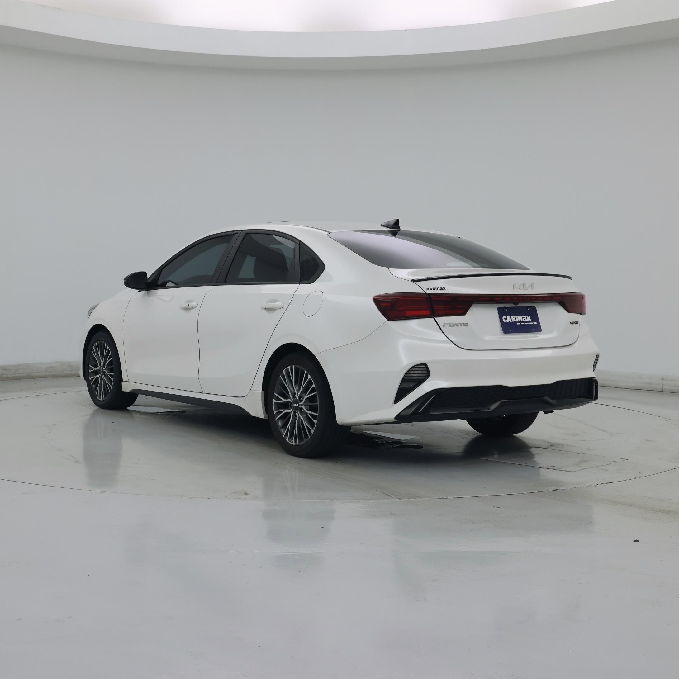 Thumbnail: 2022 Kia Forte - 2