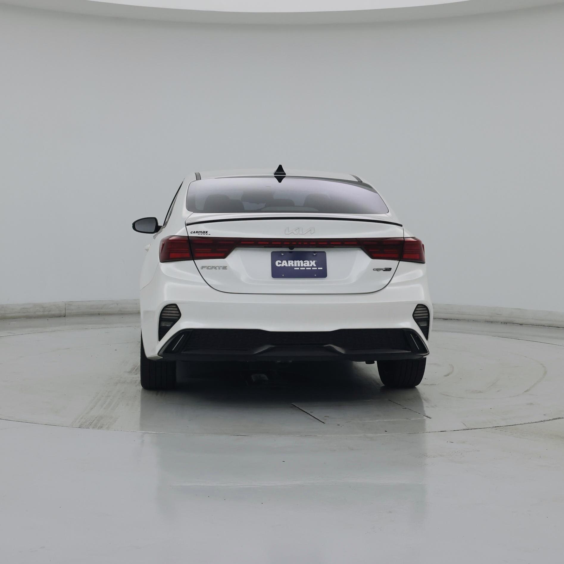 Thumbnail: 2022 Kia Forte - 6