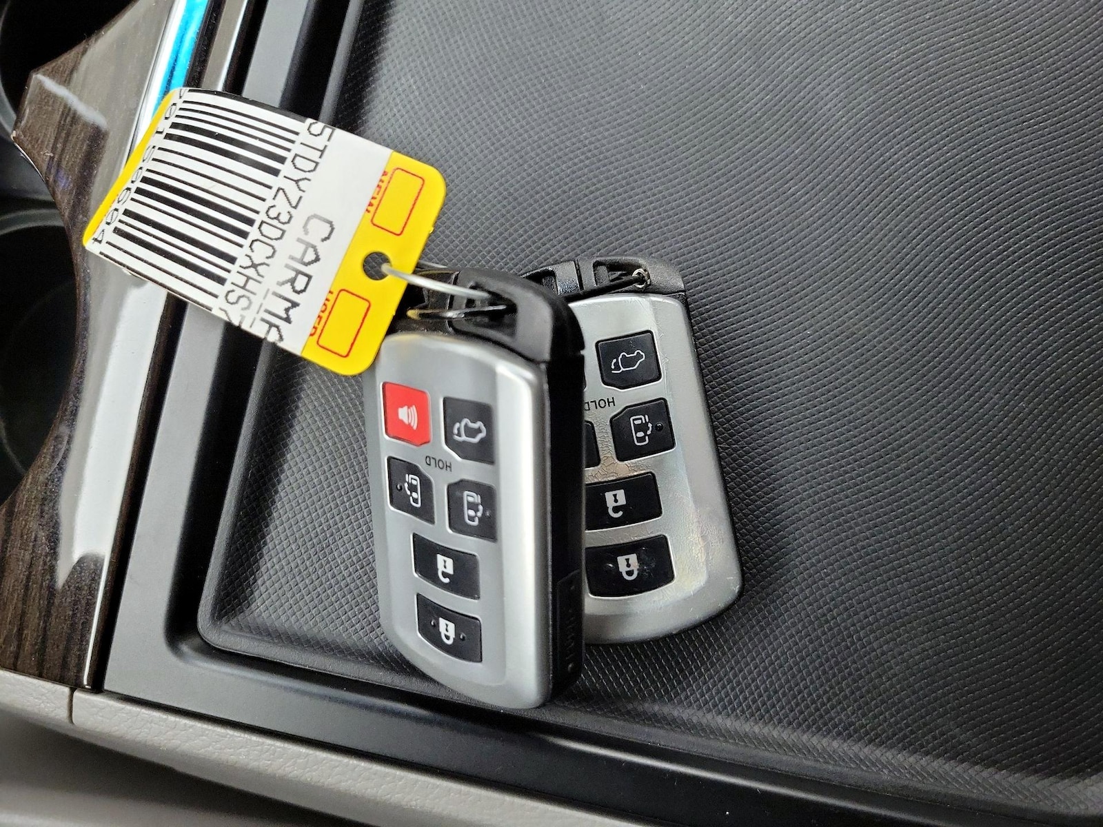 2017 Toyota Sienna XLE - Photo 27
