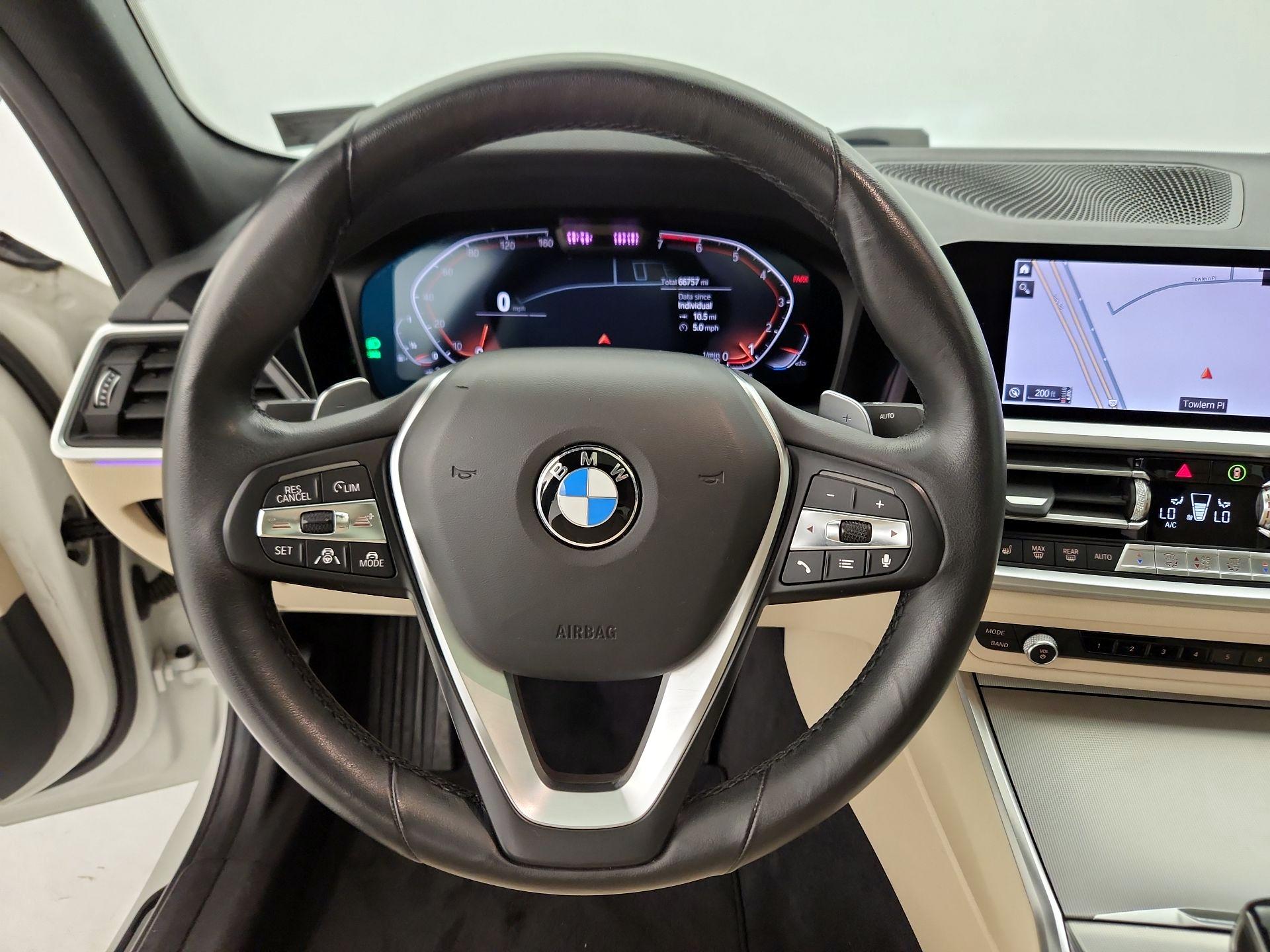 Thumbnail: 2020 BMW 3 Series - 10