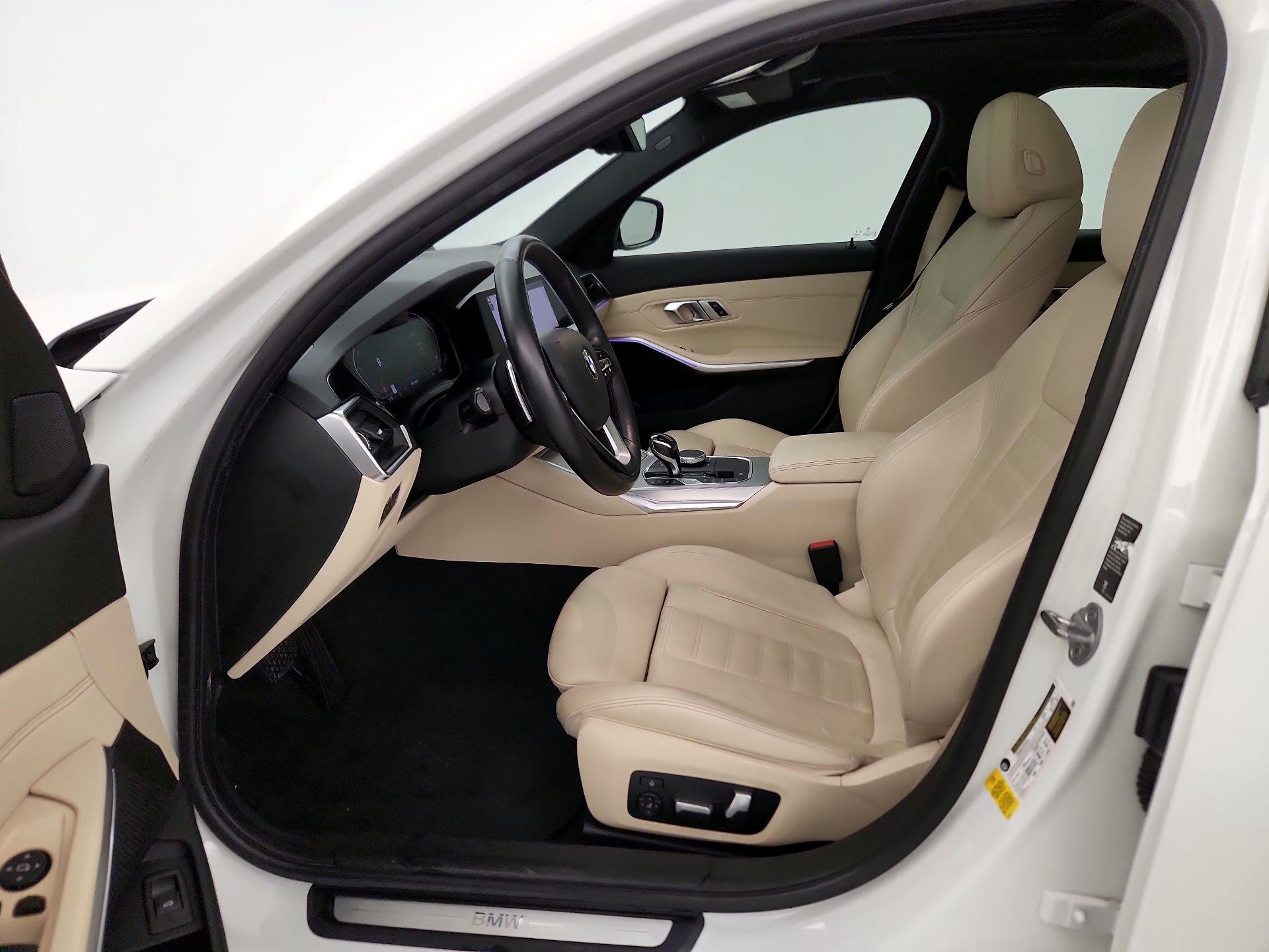 Thumbnail: 2020 BMW 3 Series - 11