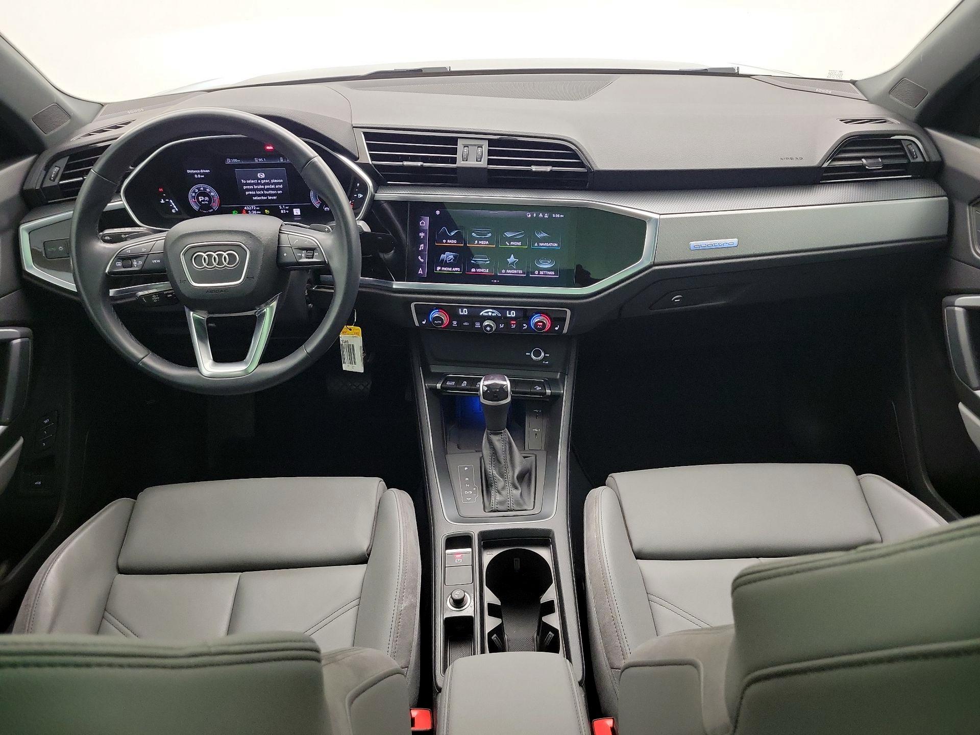 Thumbnail: 2022 Audi Q3 - 9
