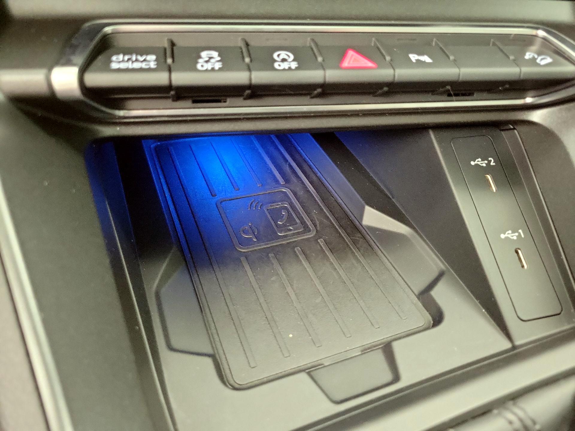 Thumbnail: 2022 Audi Q3 - 19
