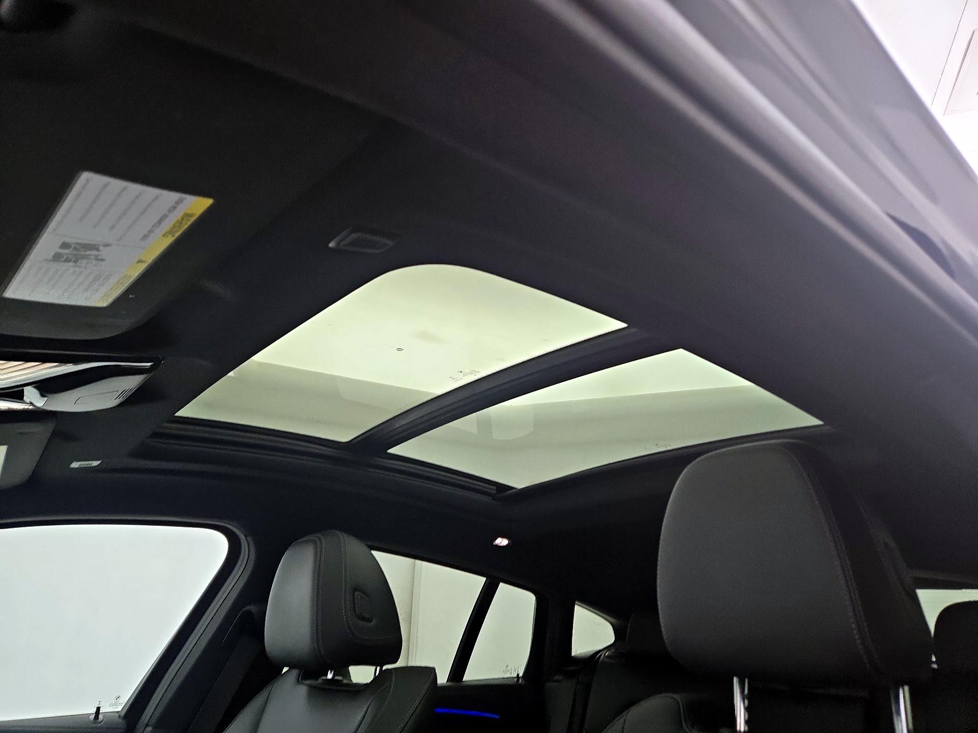 Thumbnail: 2022 BMW X4 - 20