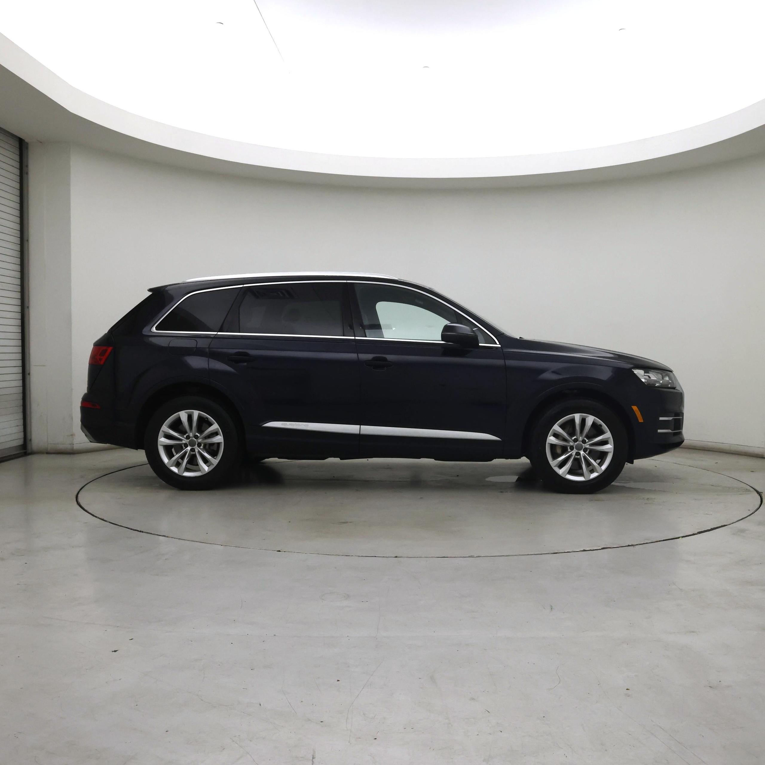 Thumbnail: 2018 Audi Q7 - 7