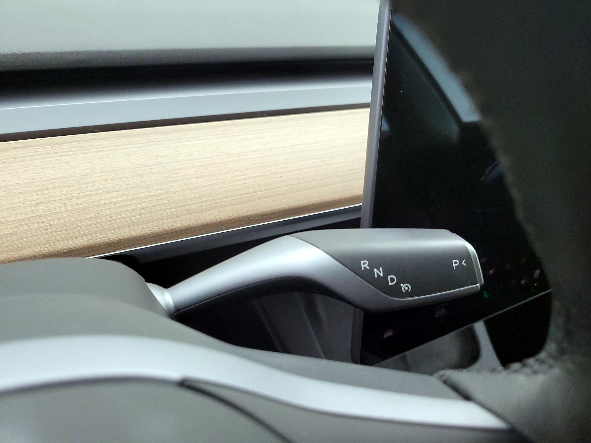 Thumbnail: 2022 Tesla Model 3 - 16