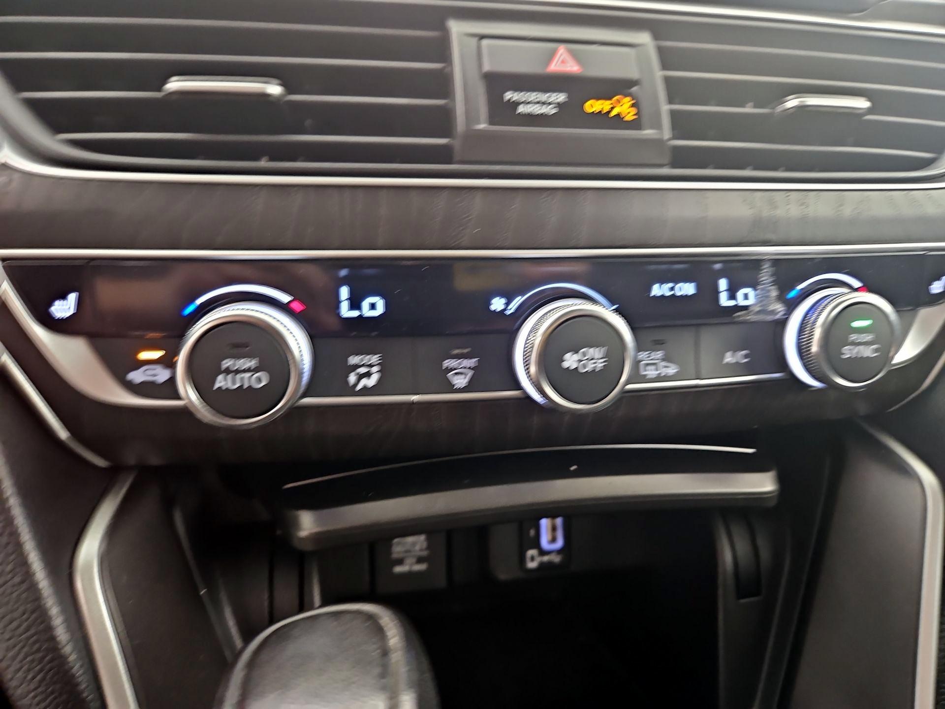 Thumbnail: 2018 Honda Accord - 17
