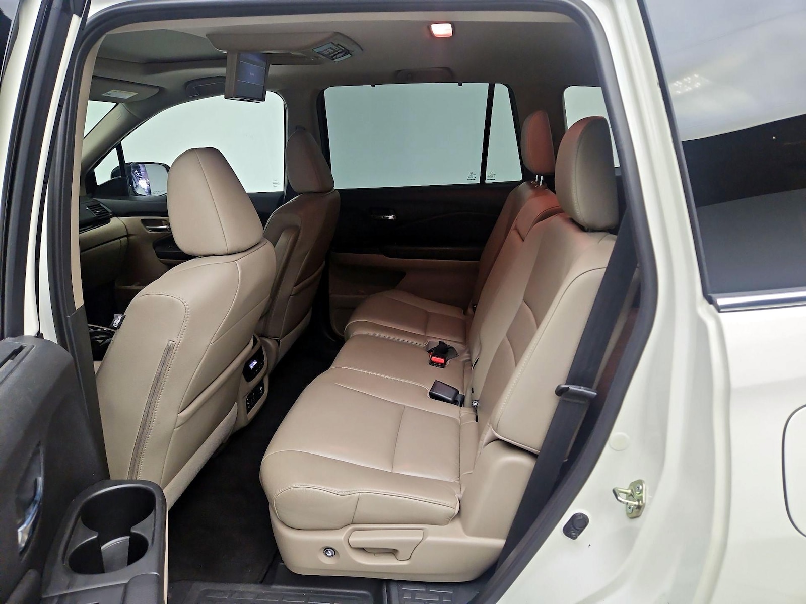 2018 Honda Pilot Touring - Photo 21