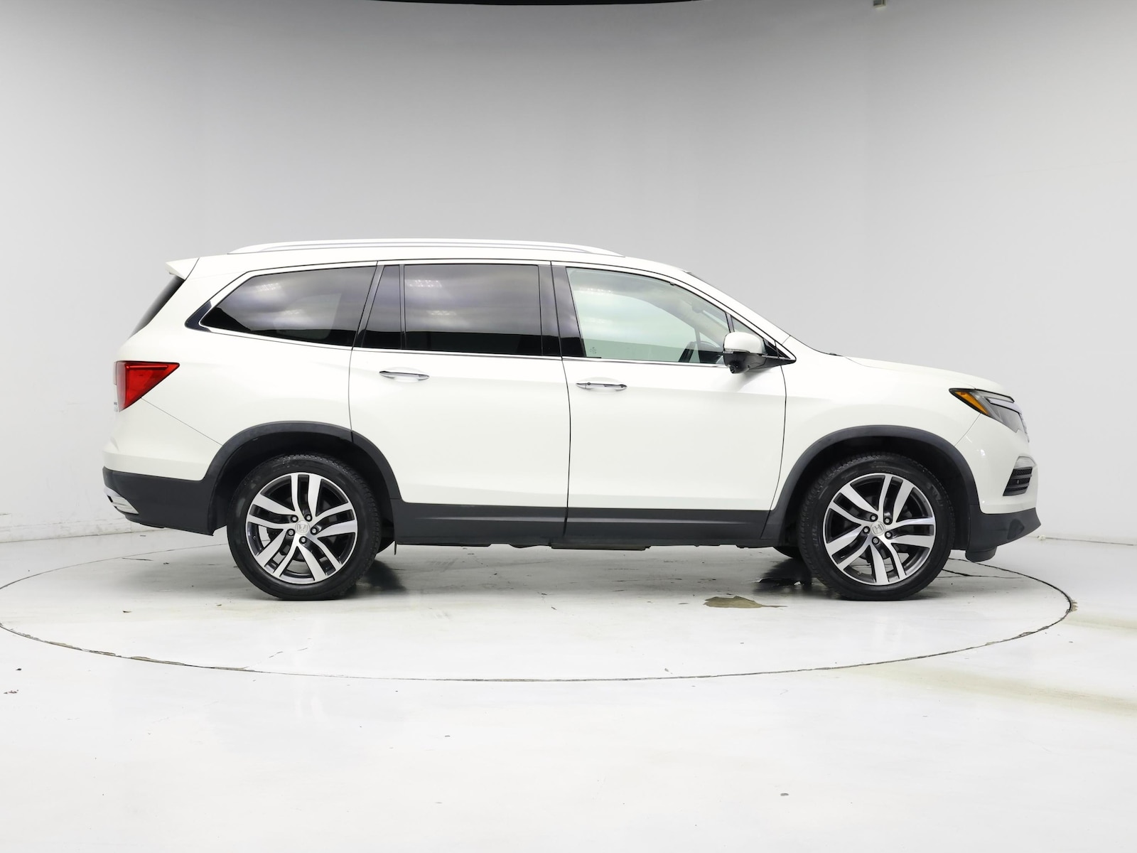 2018 Honda Pilot Touring - Photo 8