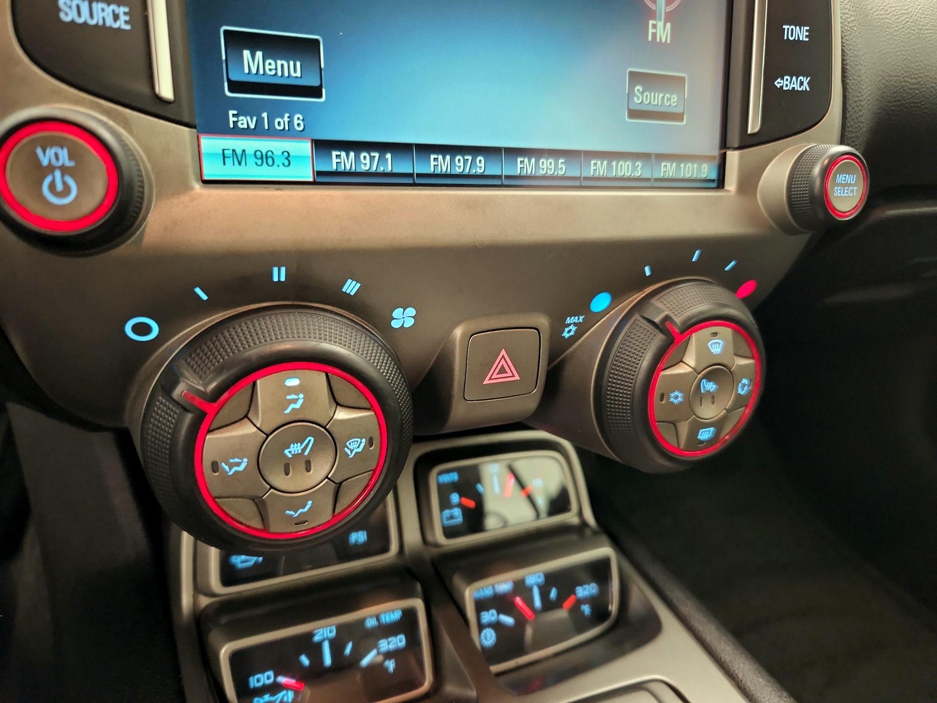 Thumbnail: 2014 Chevrolet Camaro - 16