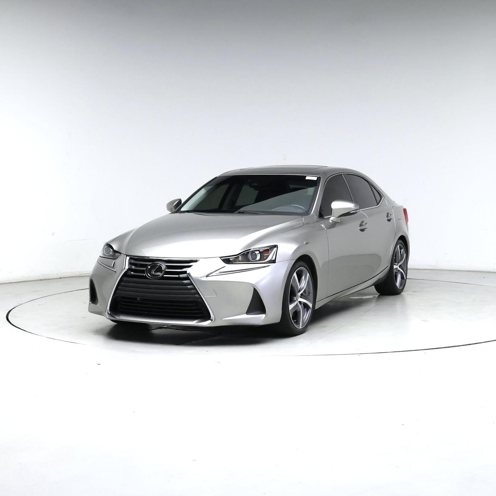 Thumbnail: 2019 Lexus IS - 4