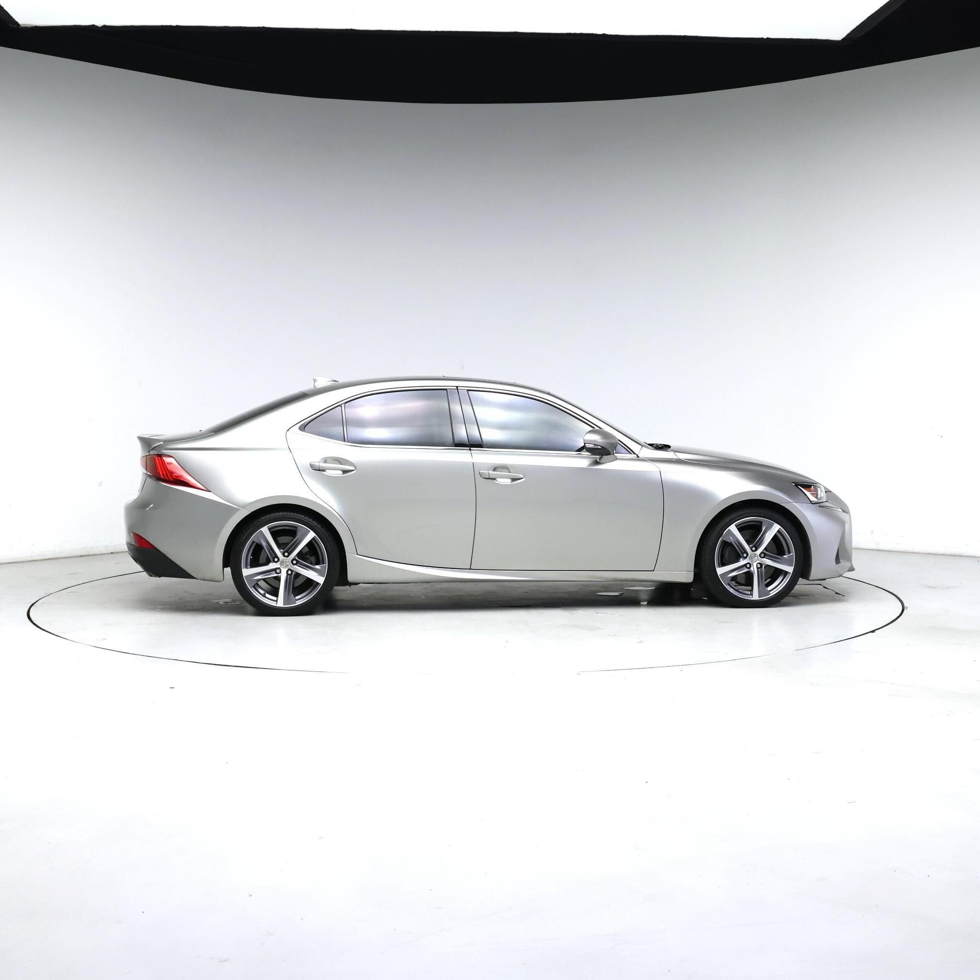 Thumbnail: 2019 Lexus IS - 7