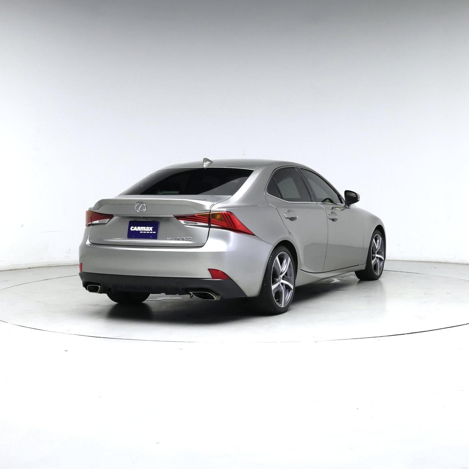 Thumbnail: 2019 Lexus IS - 8