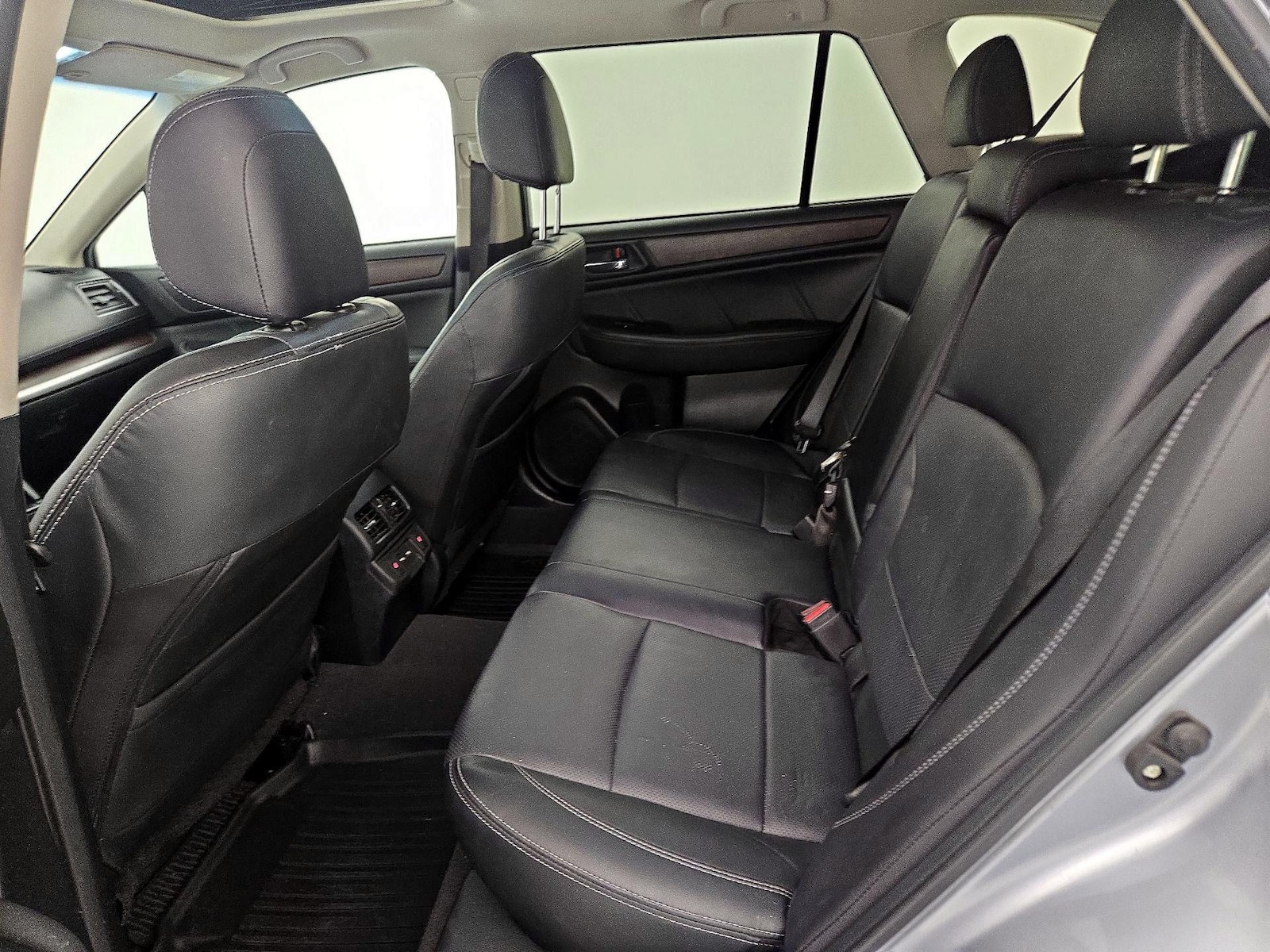 2018 Subaru Outback Limited - Photo 22