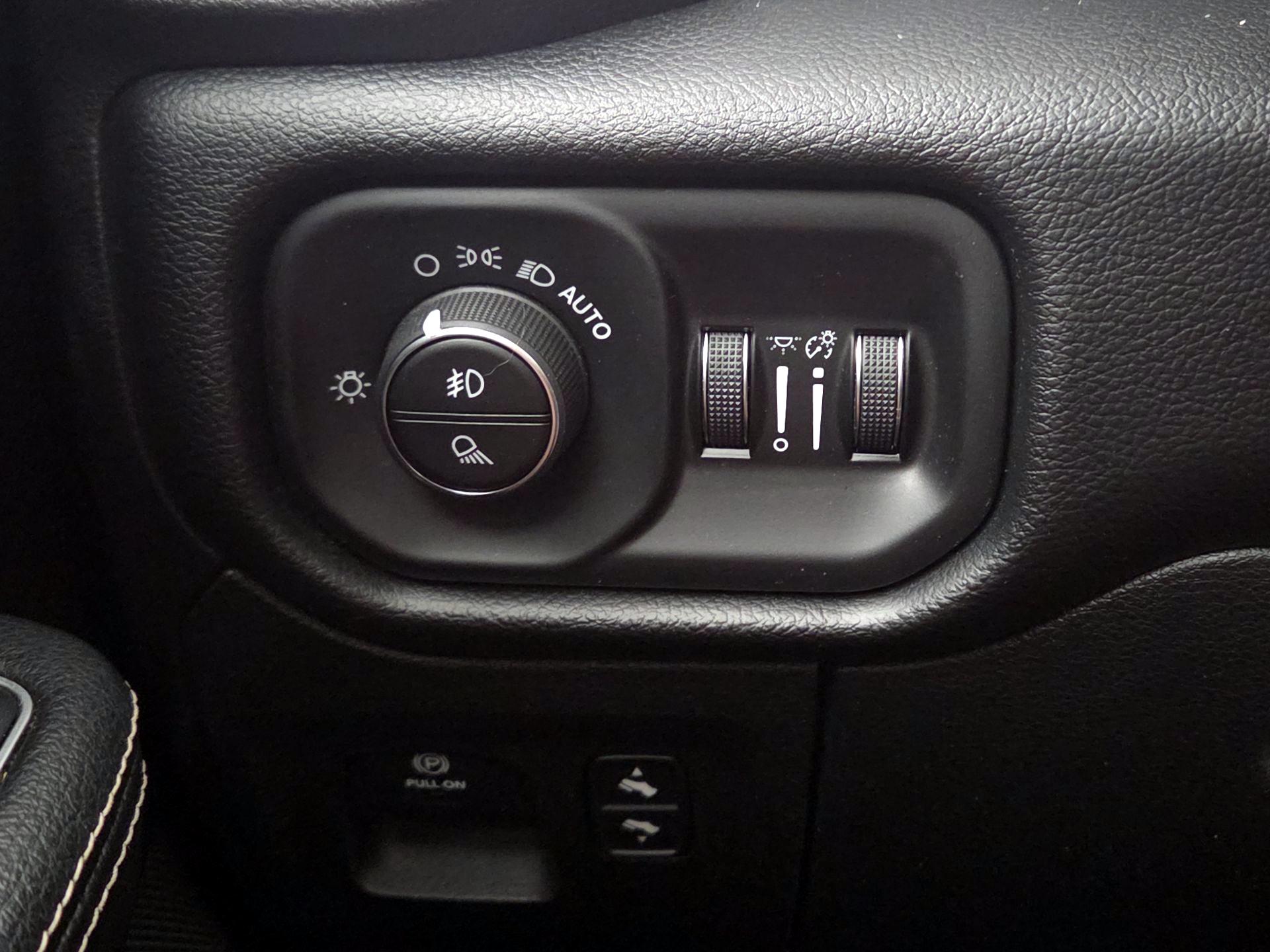 Thumbnail: 2020 RAM 1500 - 13