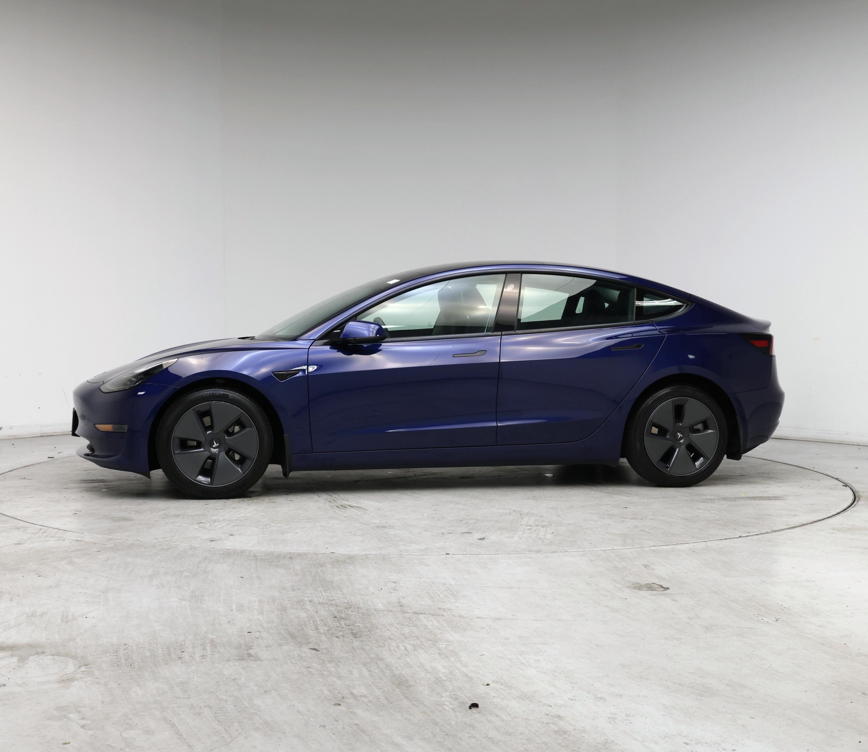 Thumbnail: 2023 Tesla Model 3 - 3