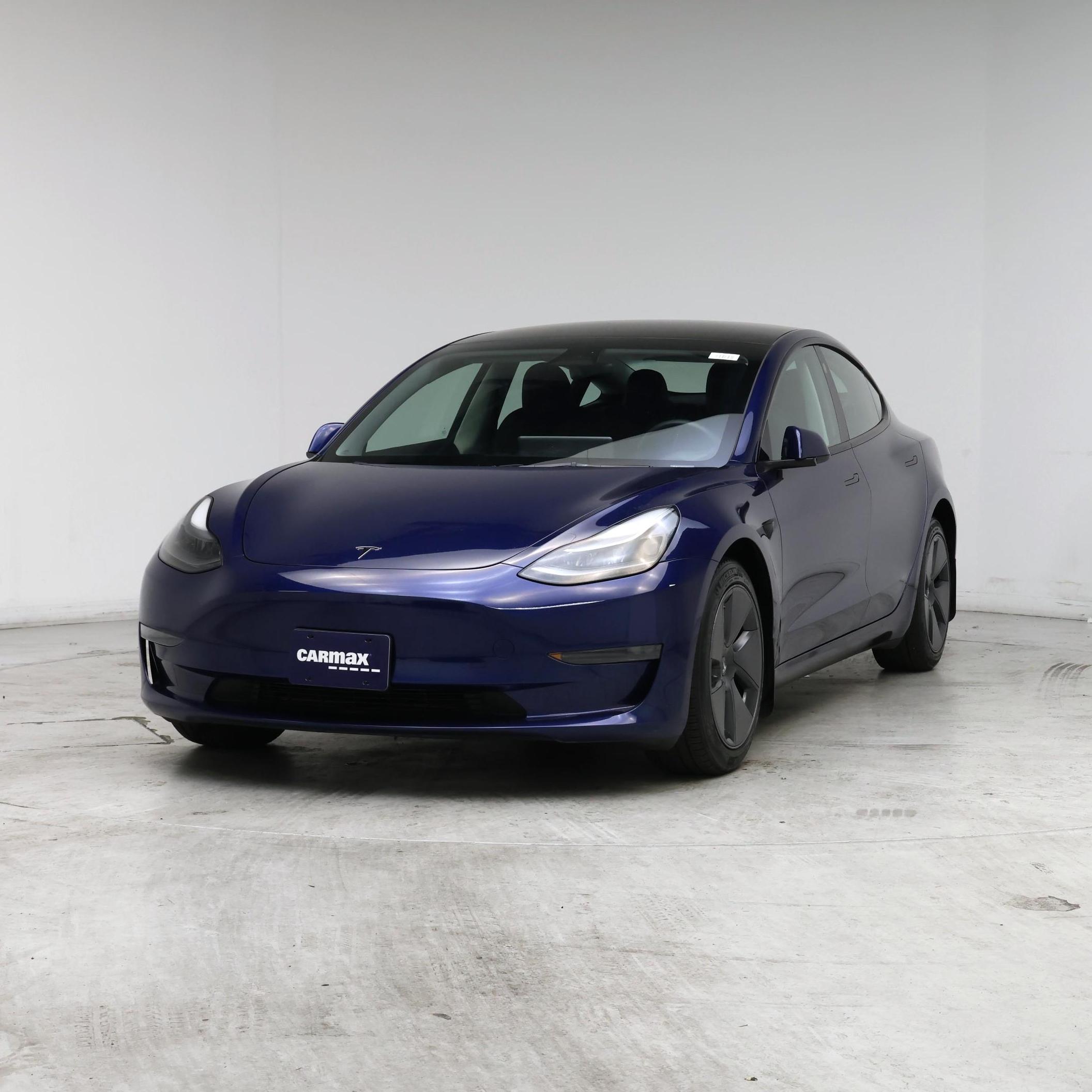Thumbnail: 2023 Tesla Model 3 - 4