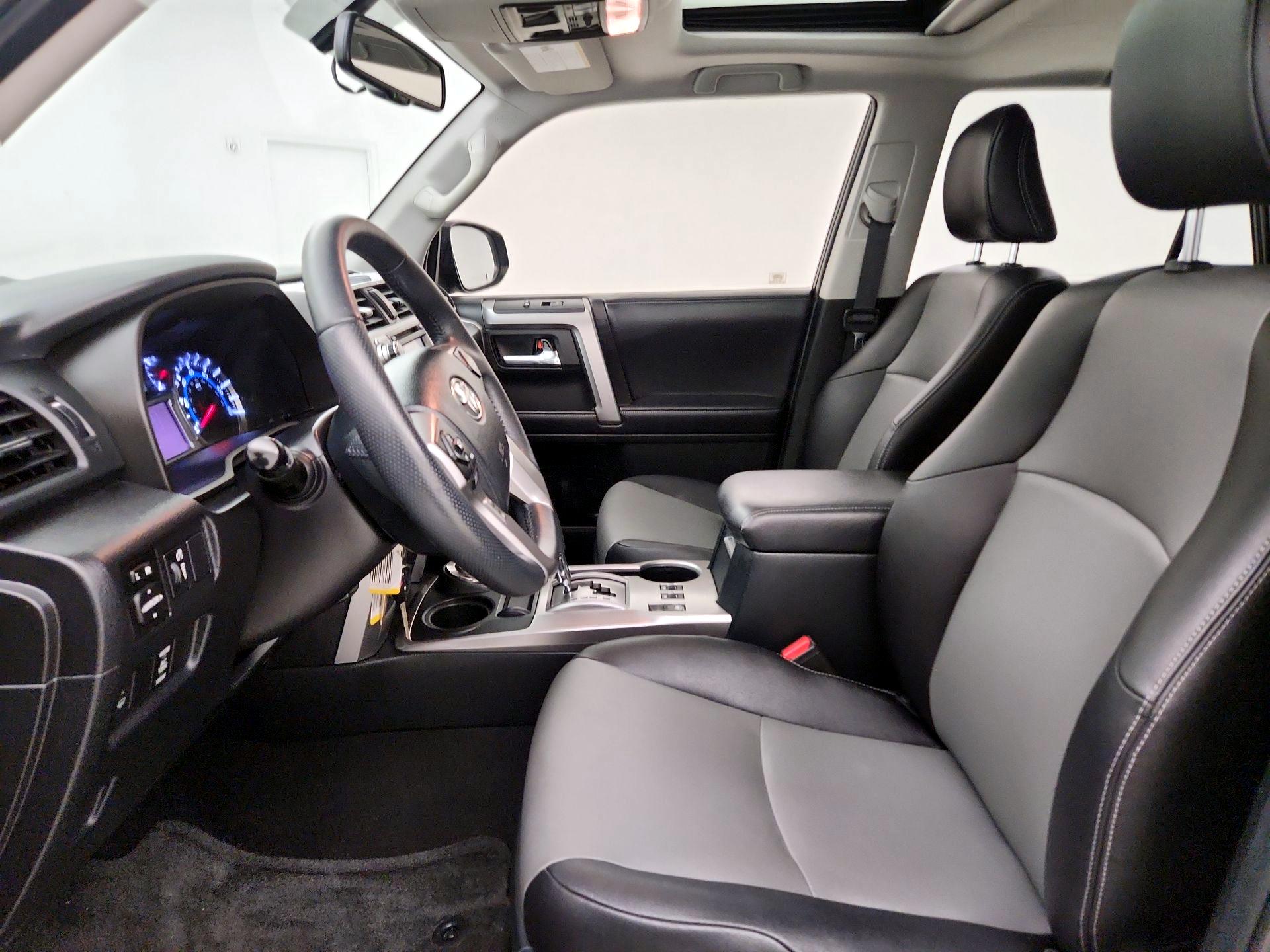 Thumbnail: 2018 Toyota 4Runner - 11