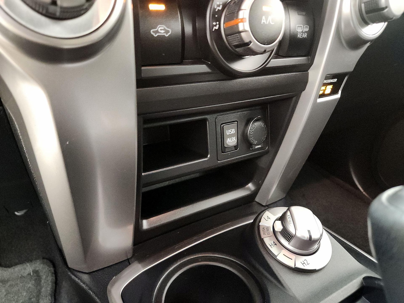 2018 Toyota 4Runner SR5 Premium - Photo 19