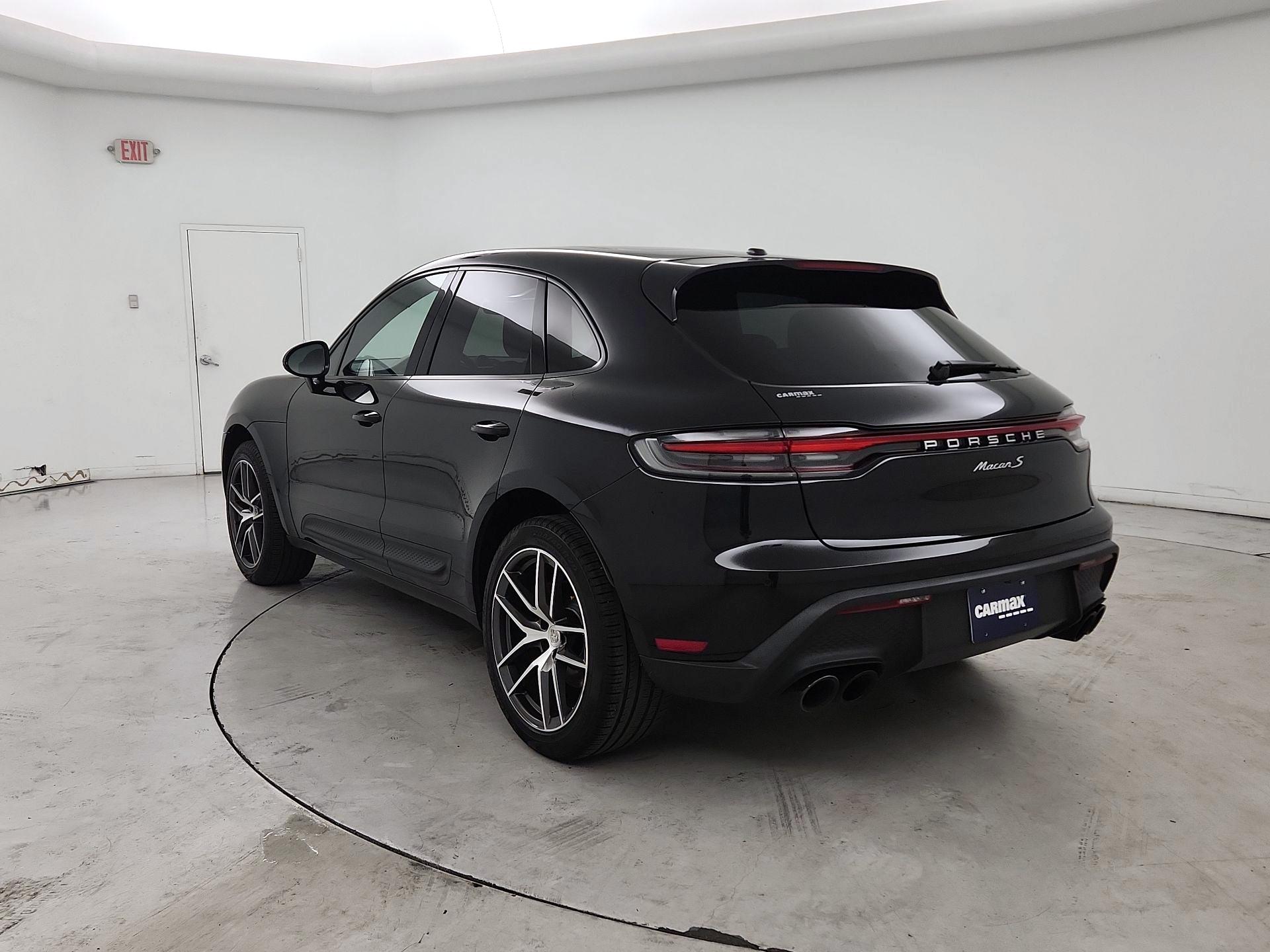 Thumbnail: 2022 Porsche Macan - 7