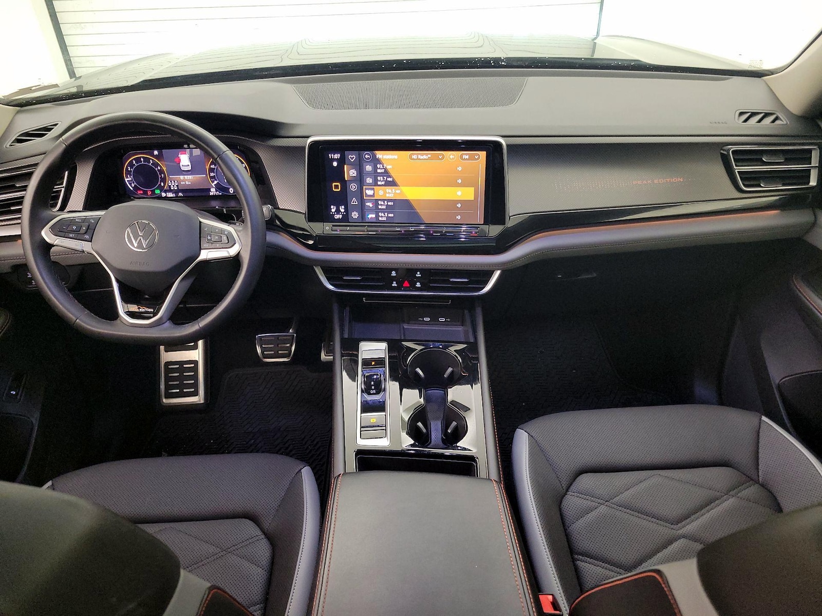 2024 Volkswagen Atlas Atlas Peak Edition - Photo 10