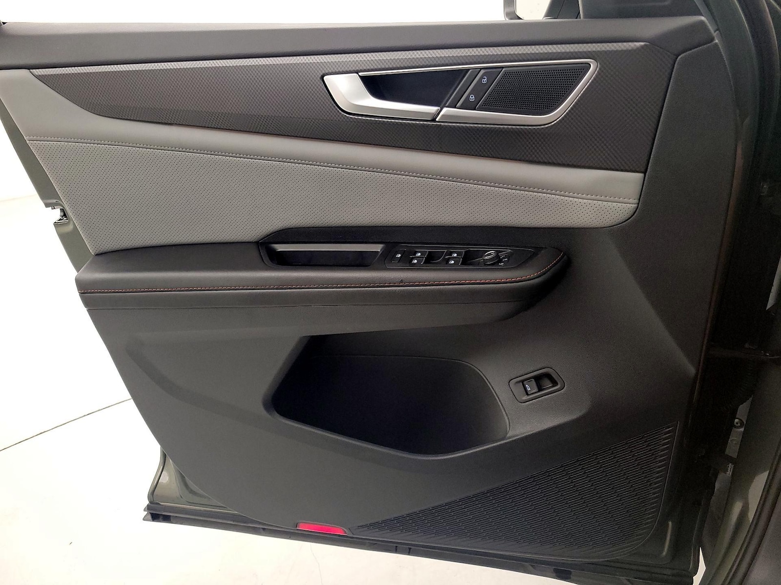 2024 Volkswagen Atlas Atlas Peak Edition - Photo 13