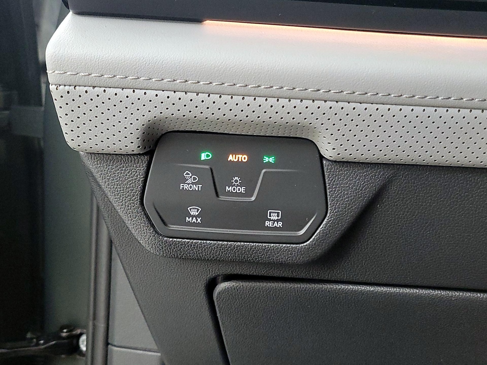 2024 Volkswagen Atlas Atlas Peak Edition - Photo 14