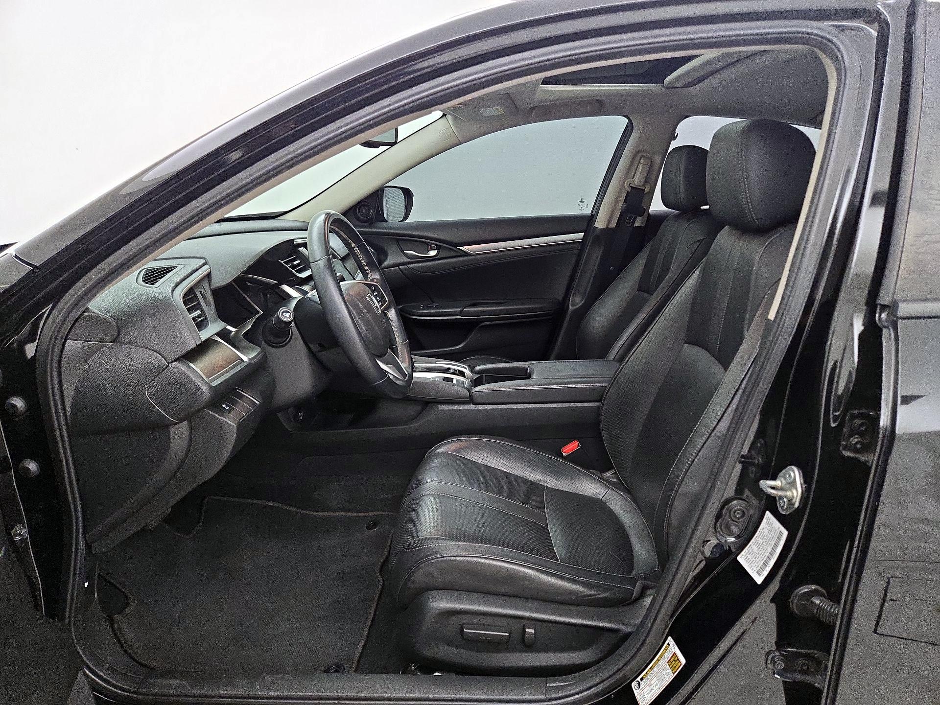 Thumbnail: 2016 Honda Civic - 11