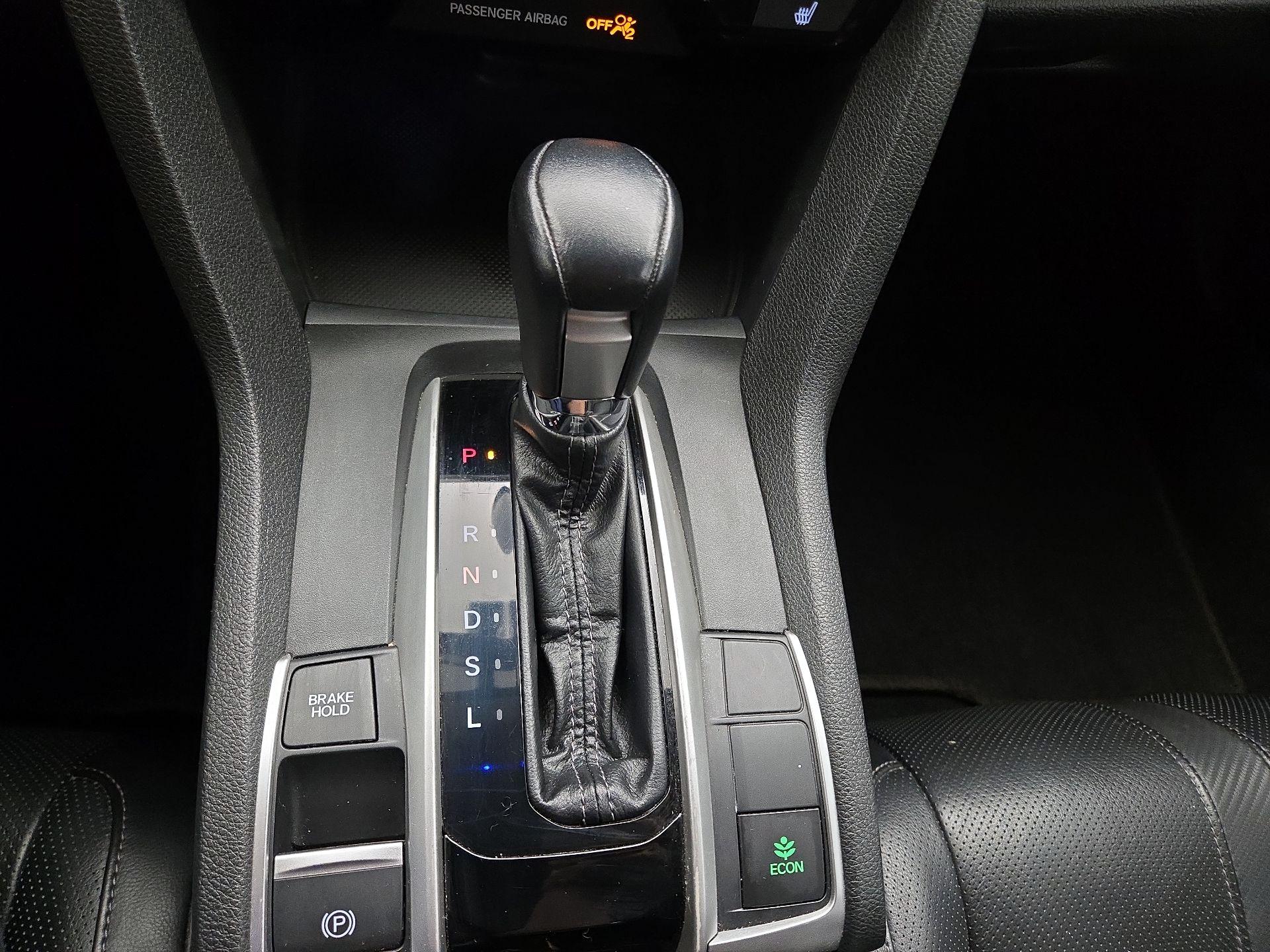 Thumbnail: 2016 Honda Civic - 17
