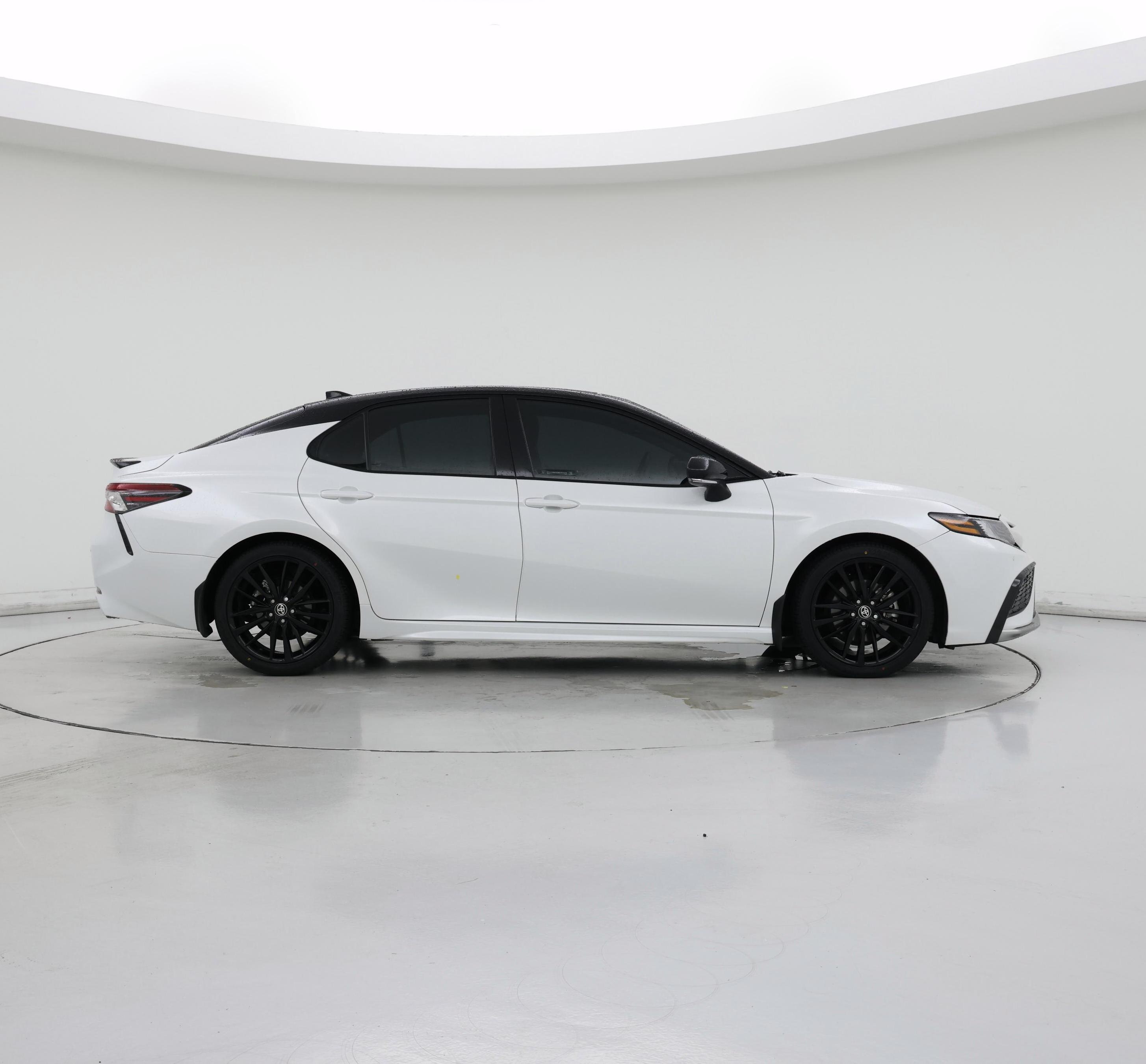 Thumbnail: 2024 Toyota Camry - 7