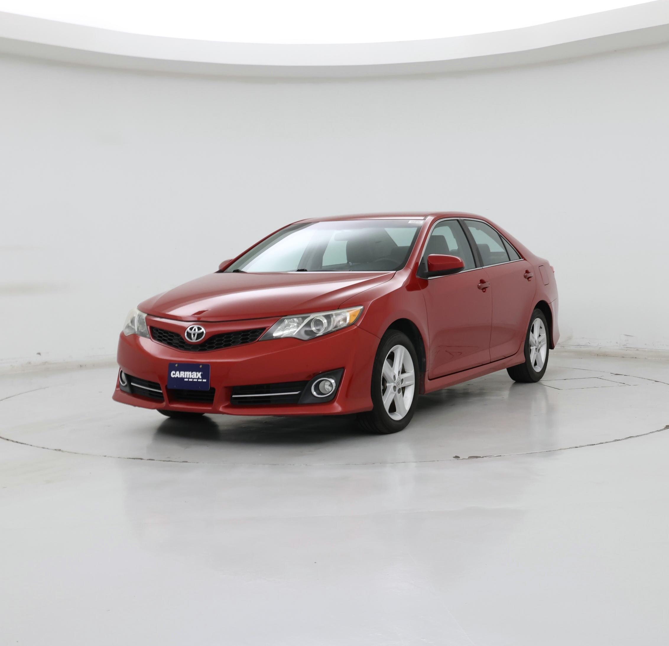 Thumbnail: 2014 Toyota Camry - 4