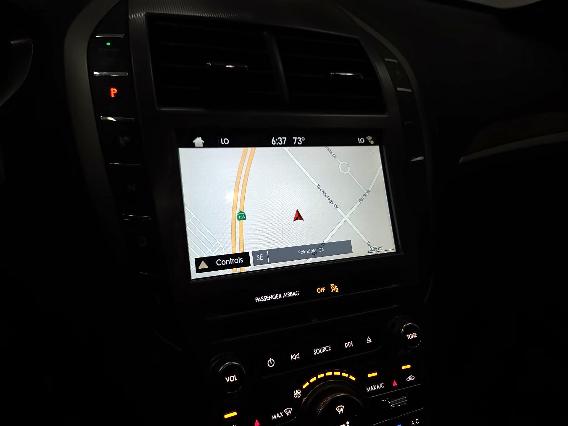 Thumbnail: 2017 Lincoln MKZ - 16