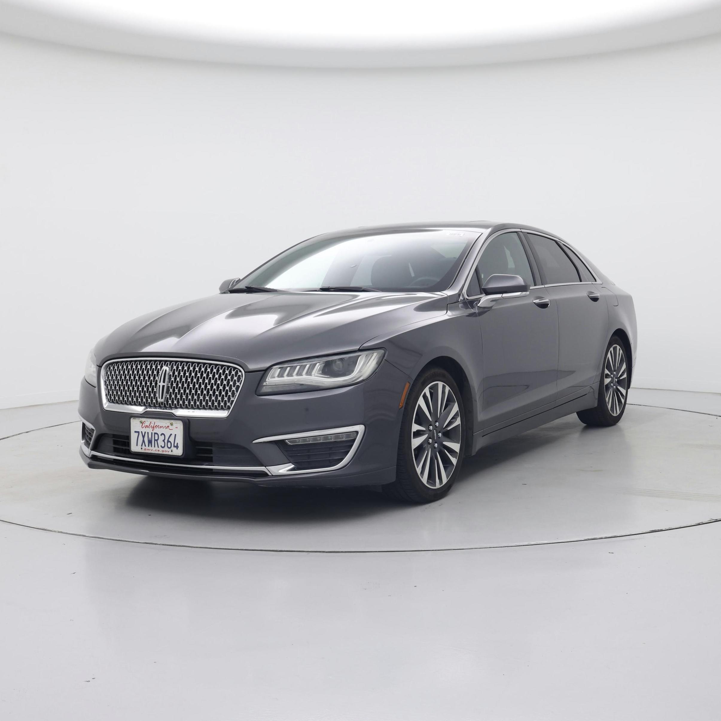 Thumbnail: 2017 Lincoln MKZ - 4