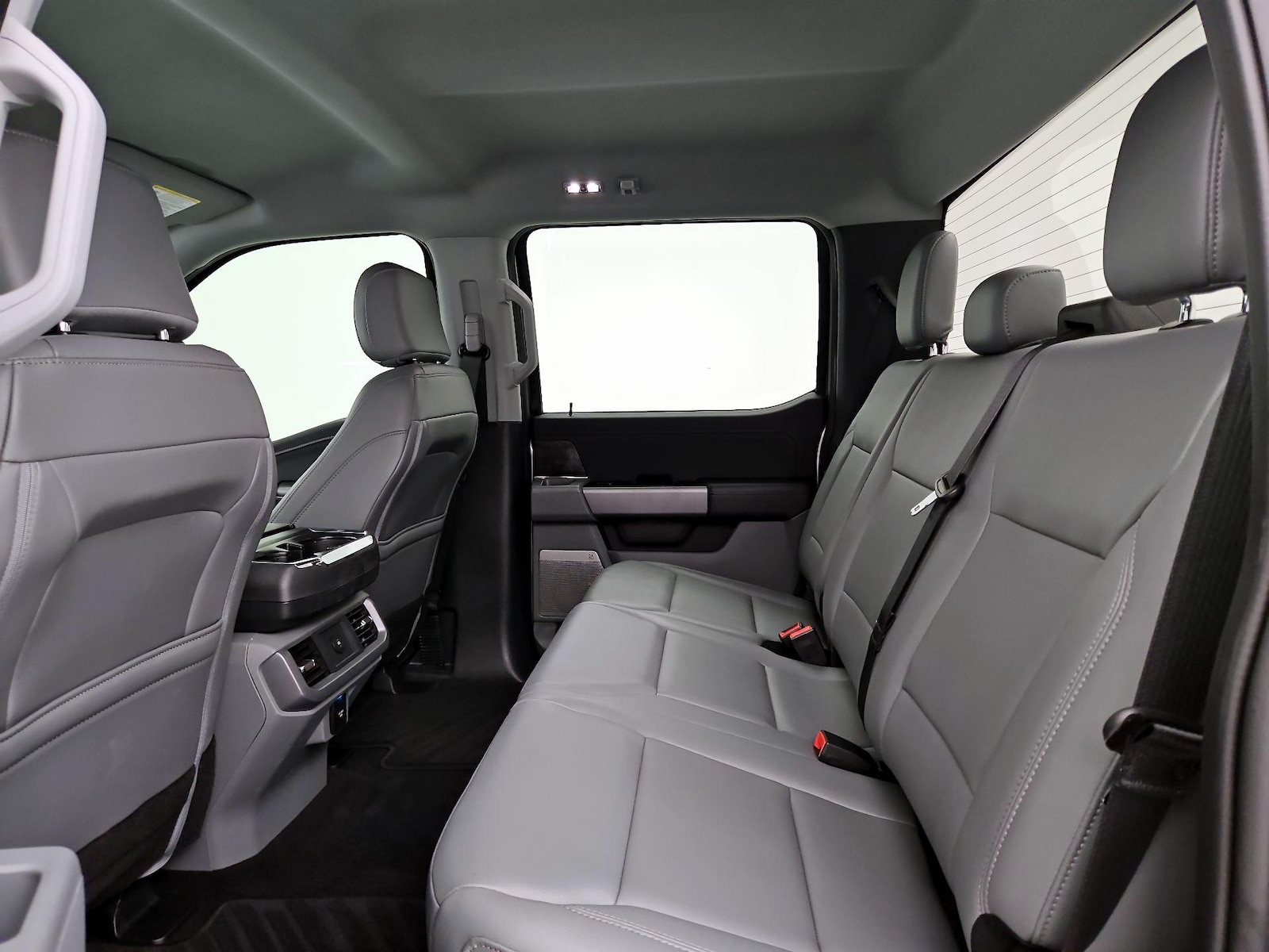 2025 Ford F-150 Lightning Flash - Photo 21