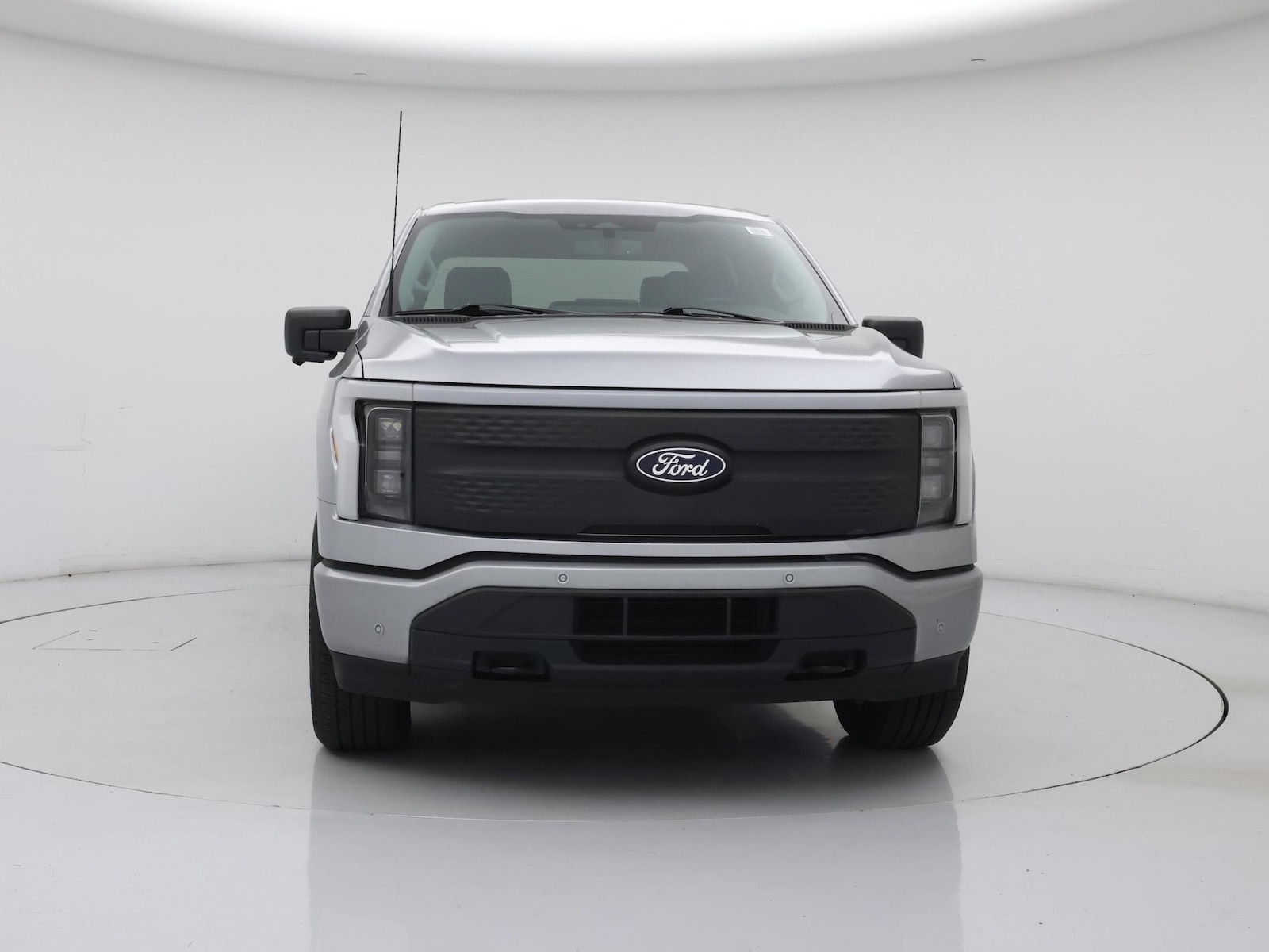 2025 Ford F-150 Lightning Flash - Photo 6