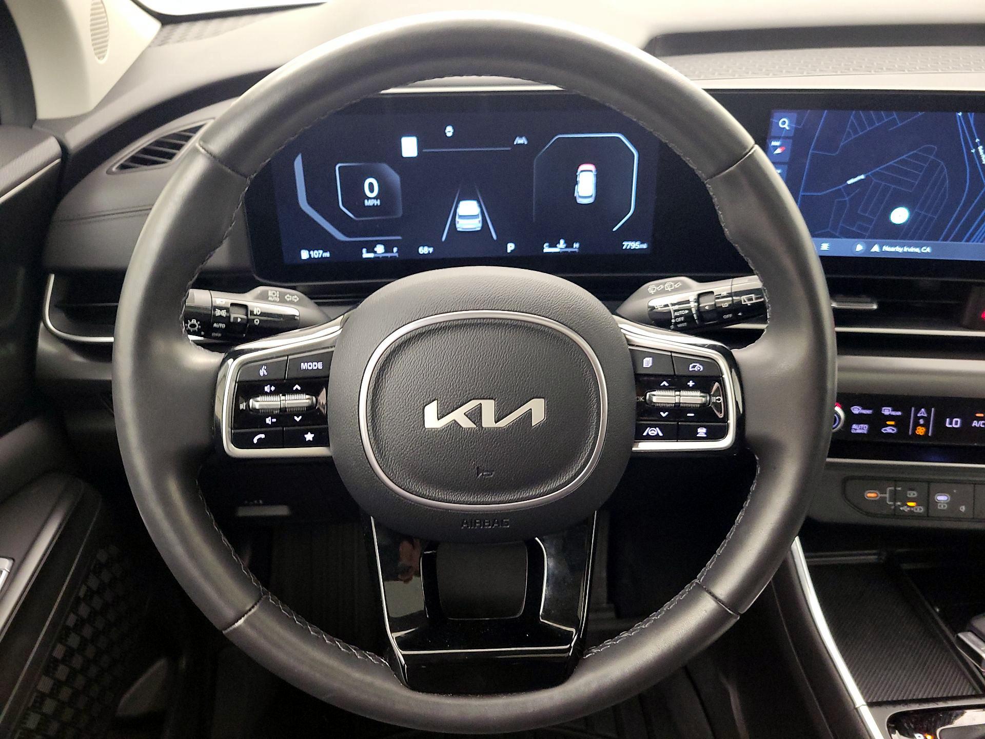 Thumbnail: 2025 Kia Carnival - 10