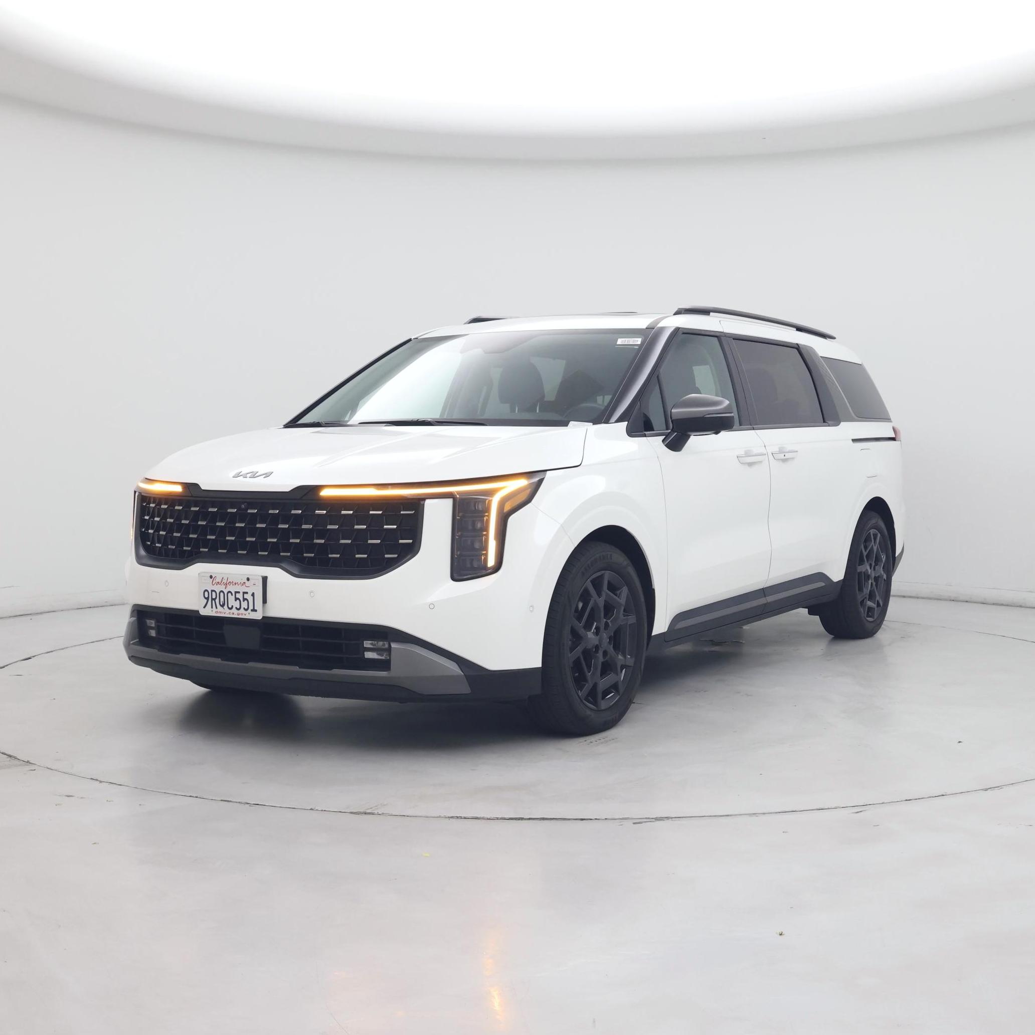 Thumbnail: 2025 Kia Carnival - 4