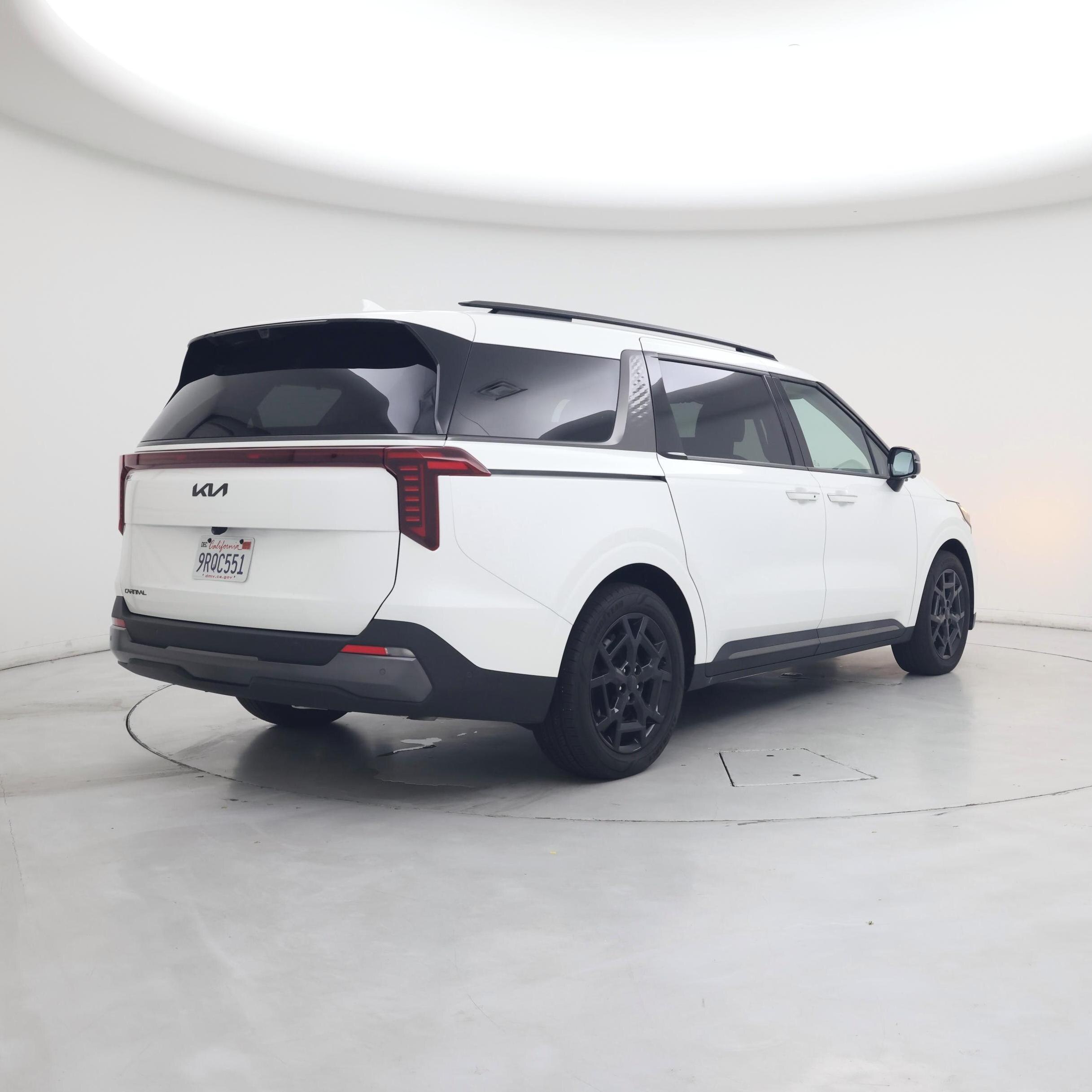 Thumbnail: 2025 Kia Carnival - 8