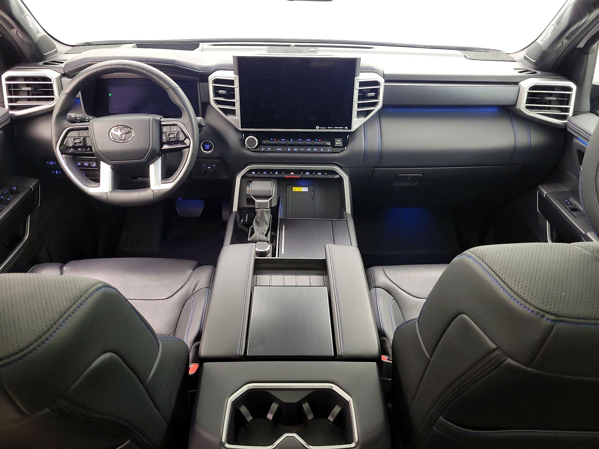 Thumbnail: 2022 Toyota Tundra - 9