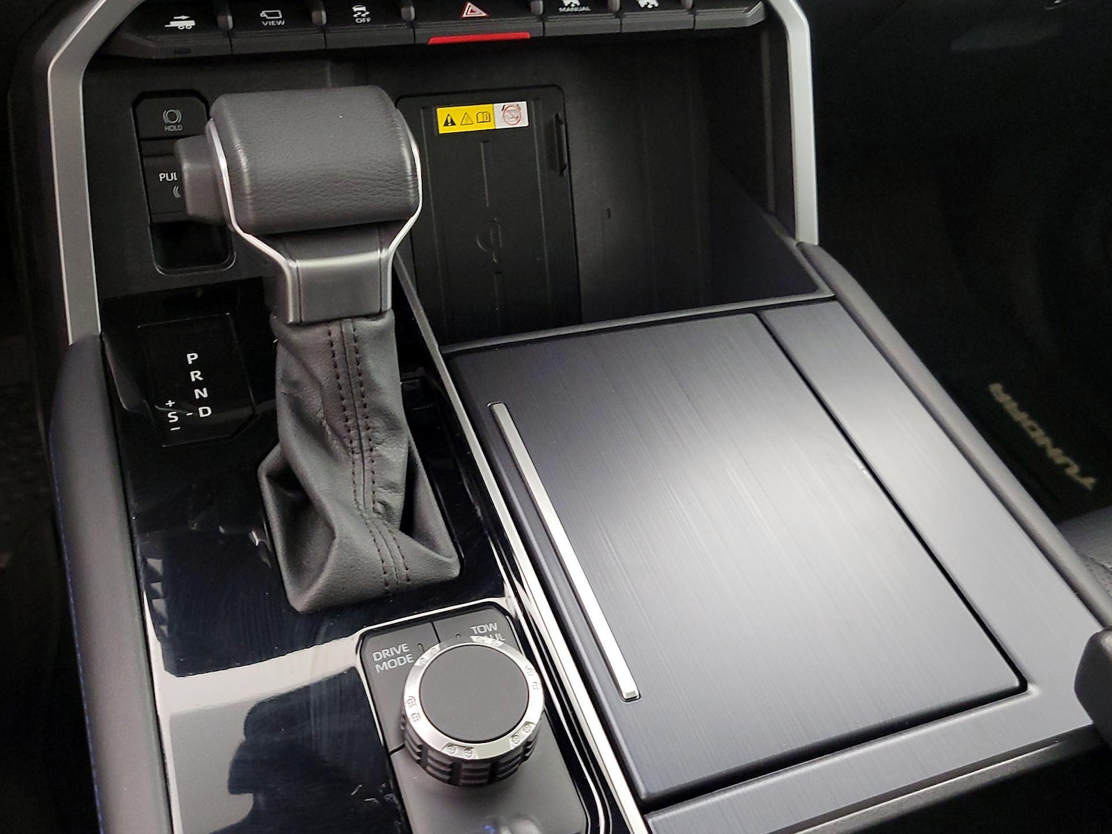 2022 Toyota Tundra Platinum - Photo 18