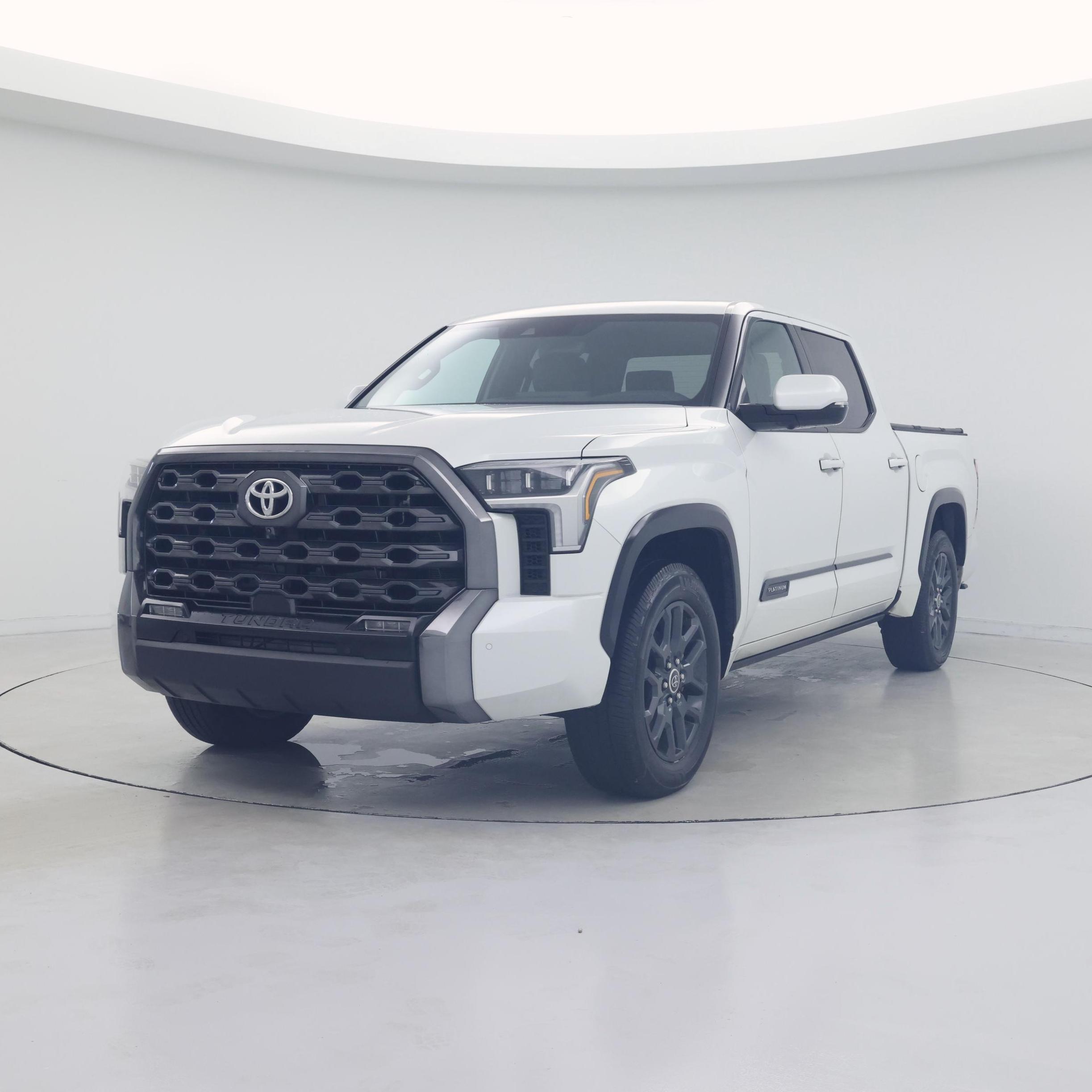 Thumbnail: 2022 Toyota Tundra - 4