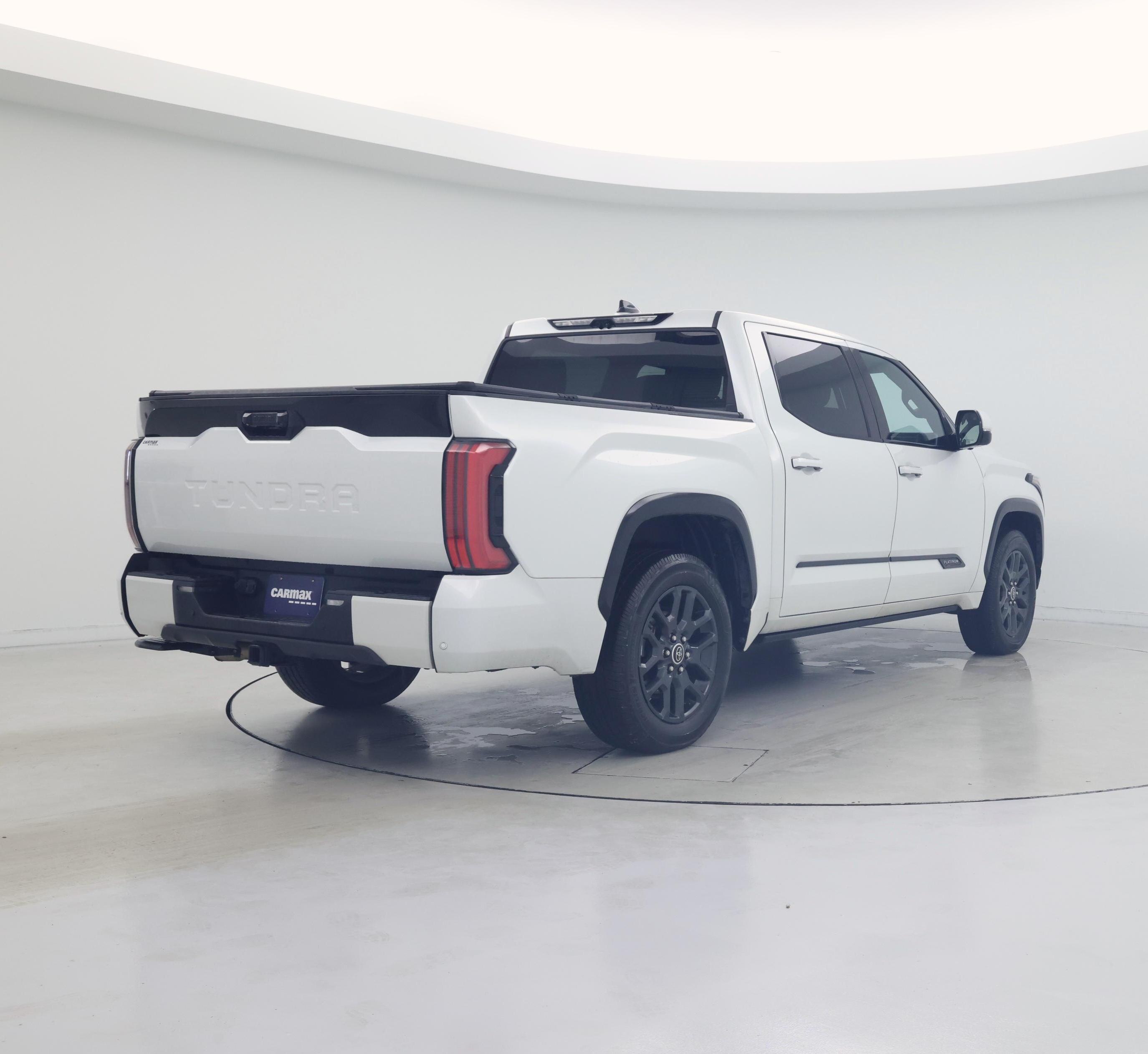 Thumbnail: 2022 Toyota Tundra - 8