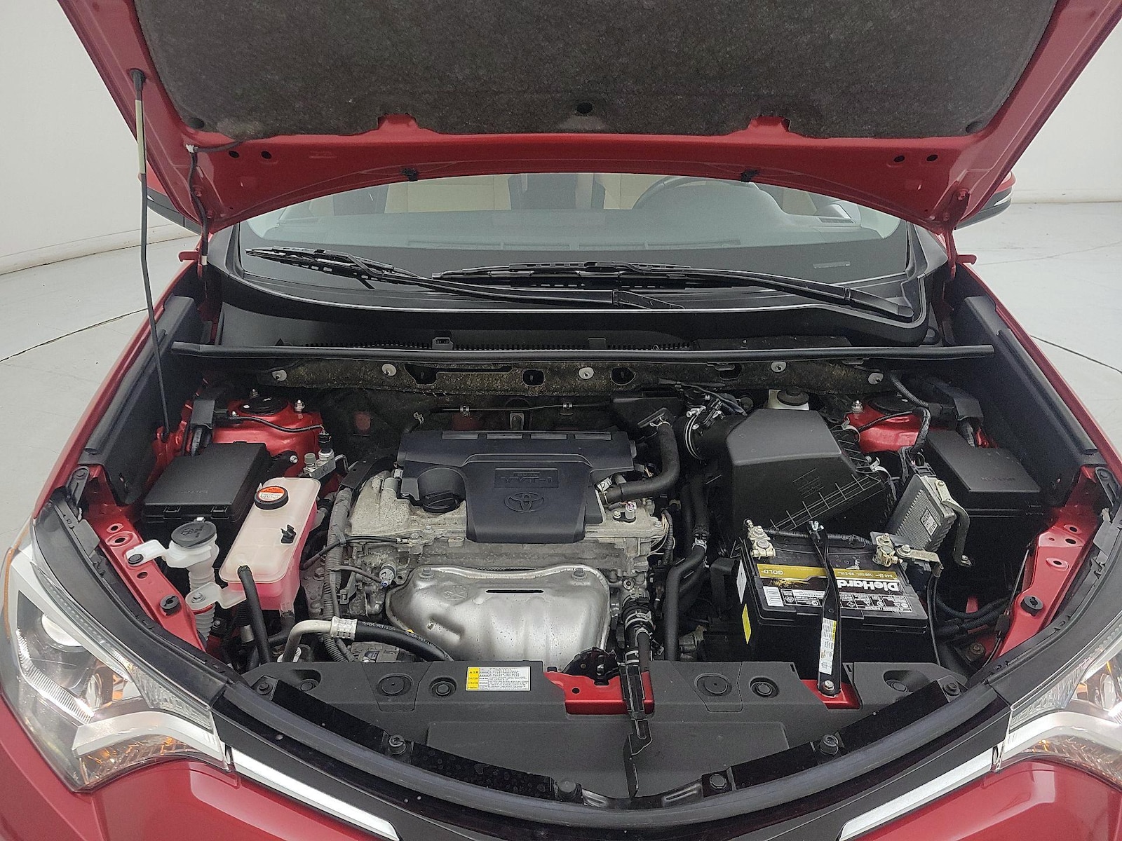 2016 Toyota RAV4 XLE - Photo 23