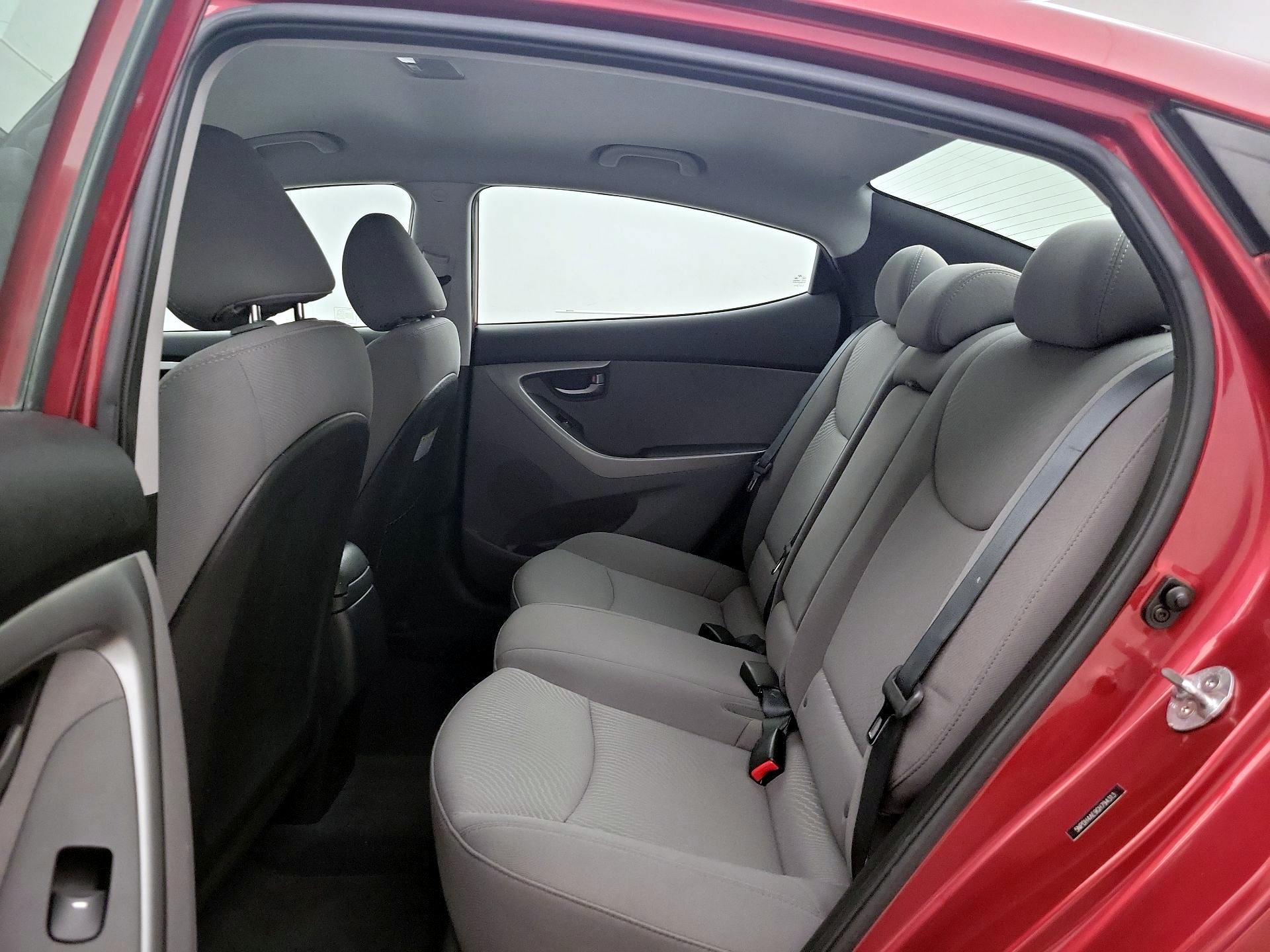Thumbnail: 2016 Hyundai Elantra - 19