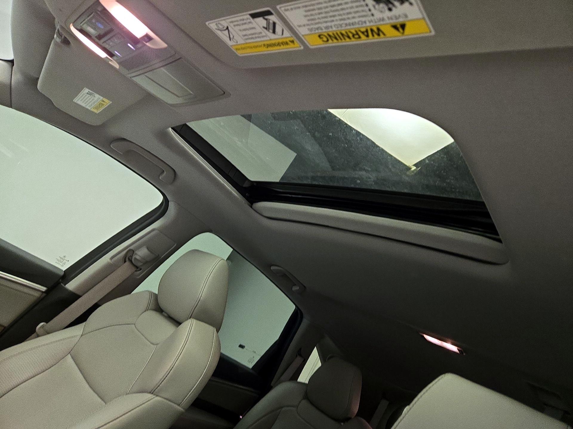 Thumbnail: 2020 Acura MDX - 18