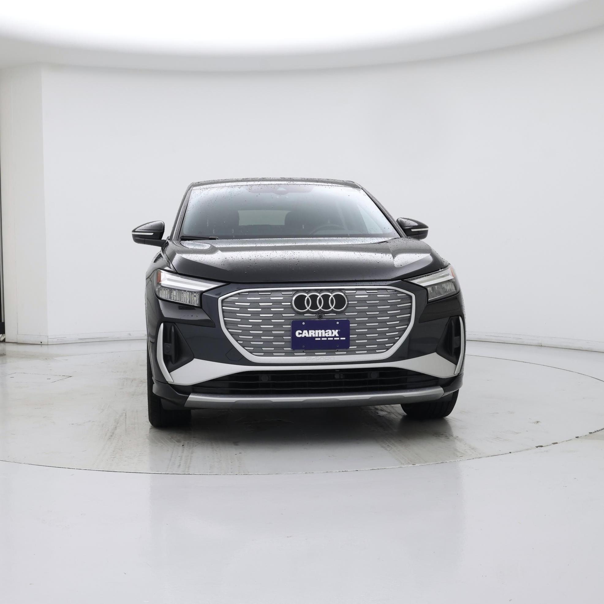 Thumbnail: 2023 Audi Q4 e-tron - 5