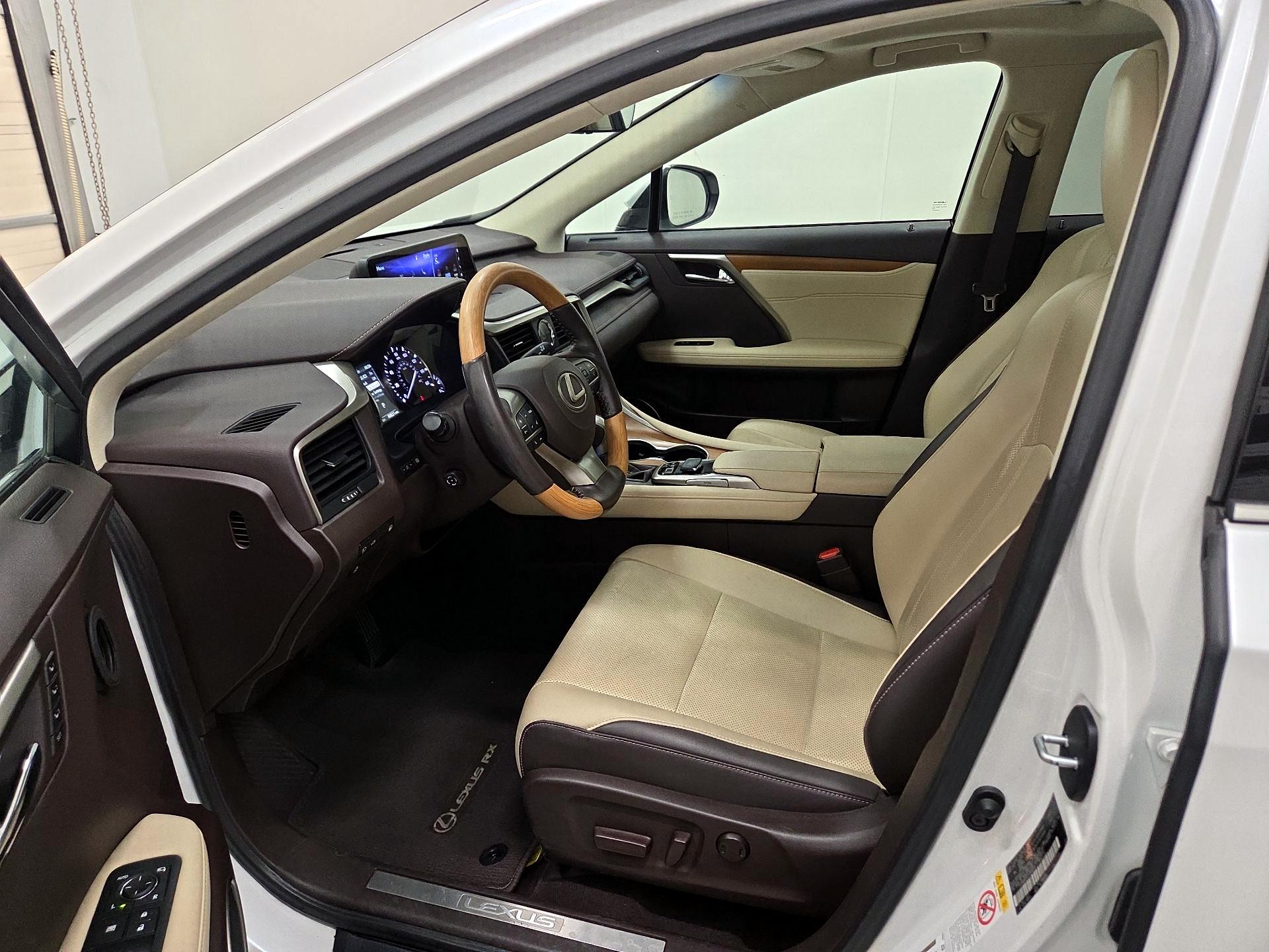 Thumbnail: 2018 Lexus RX - 11